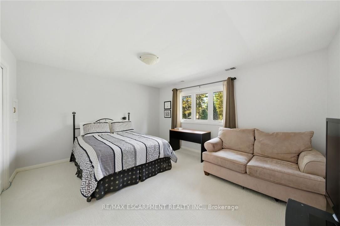 6 Summit Circle Property Photo 31