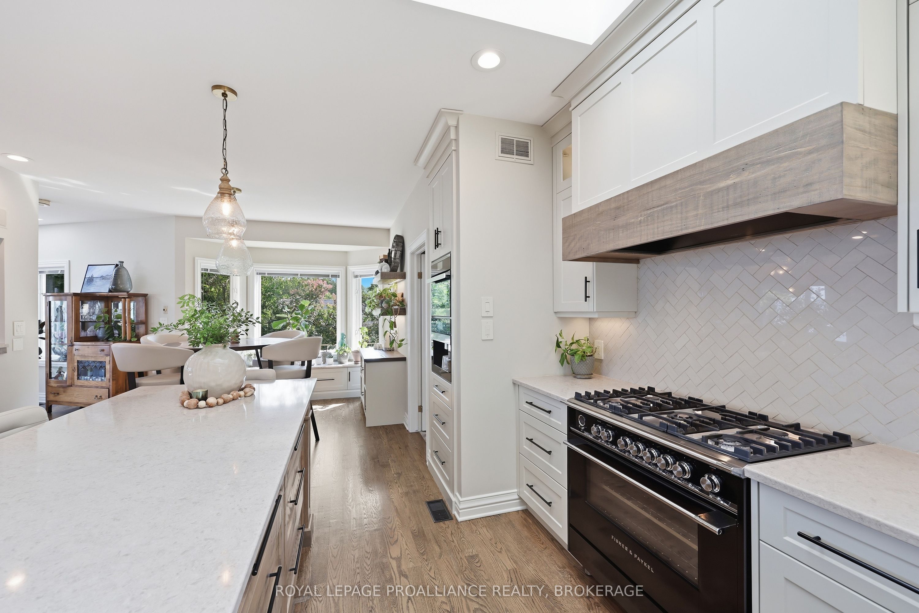 31 Leavis Shores Property Photo 12