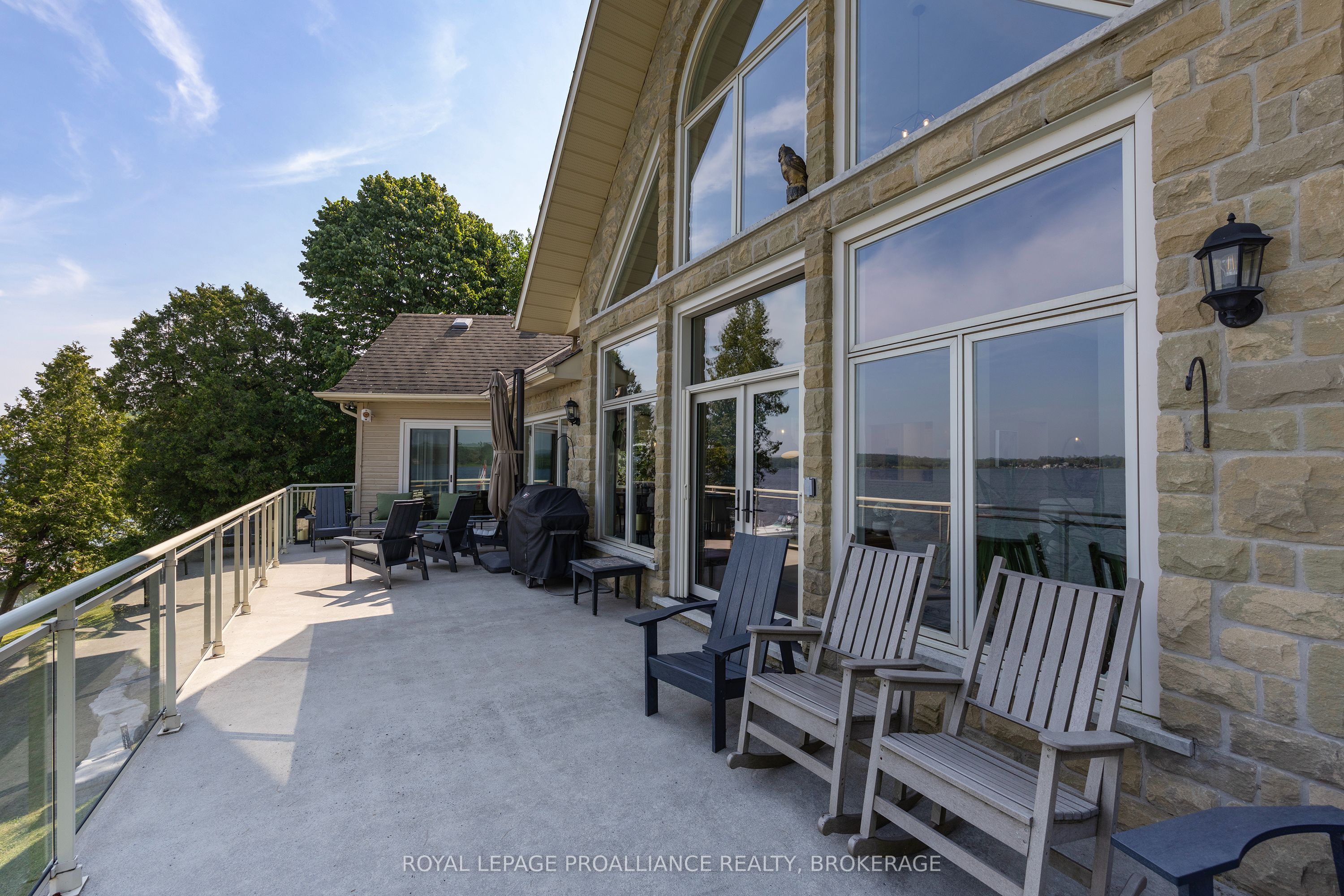 31 Leavis Shores Property Photo 45