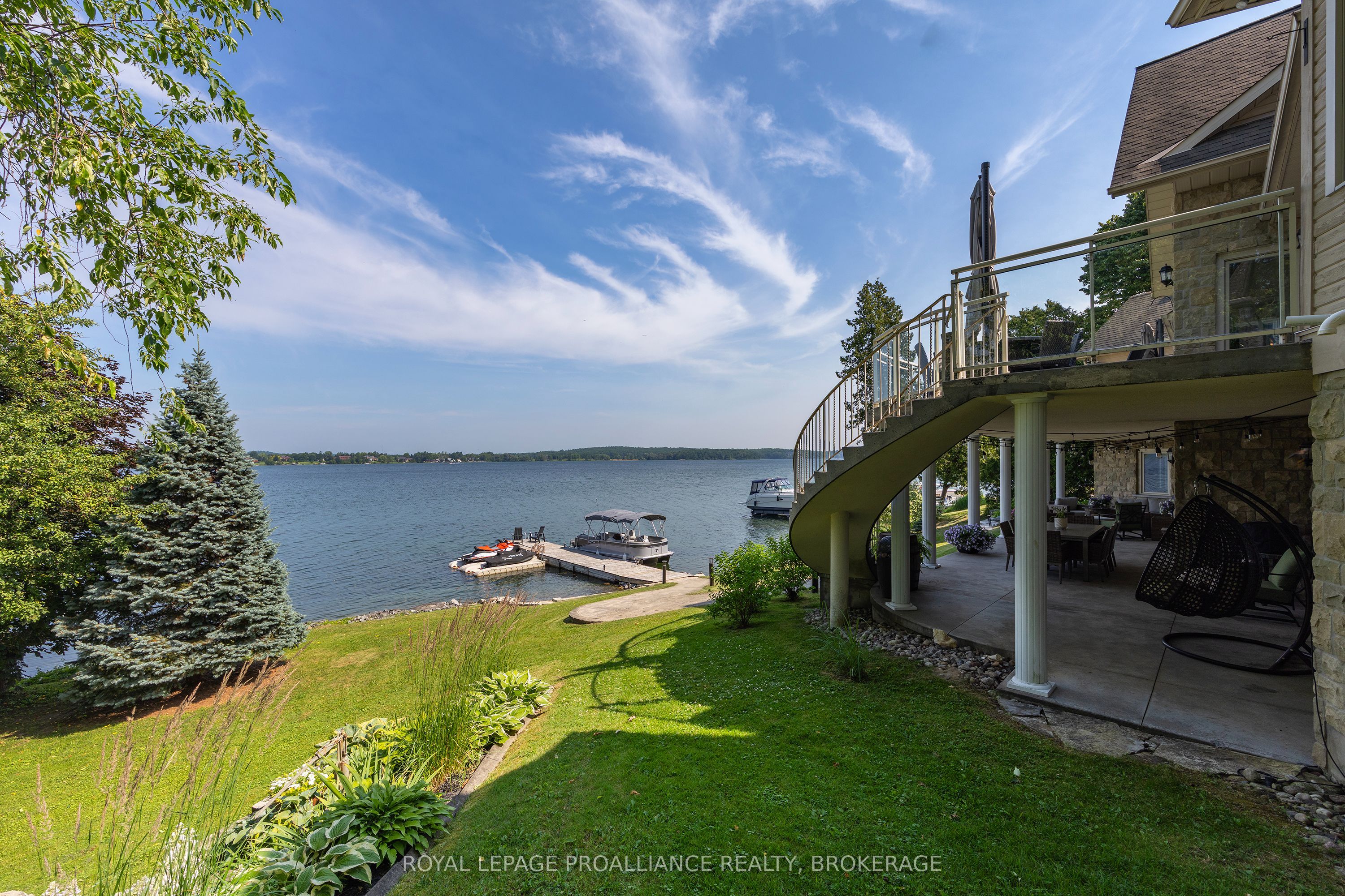 31 Leavis Shores Property Photo 49