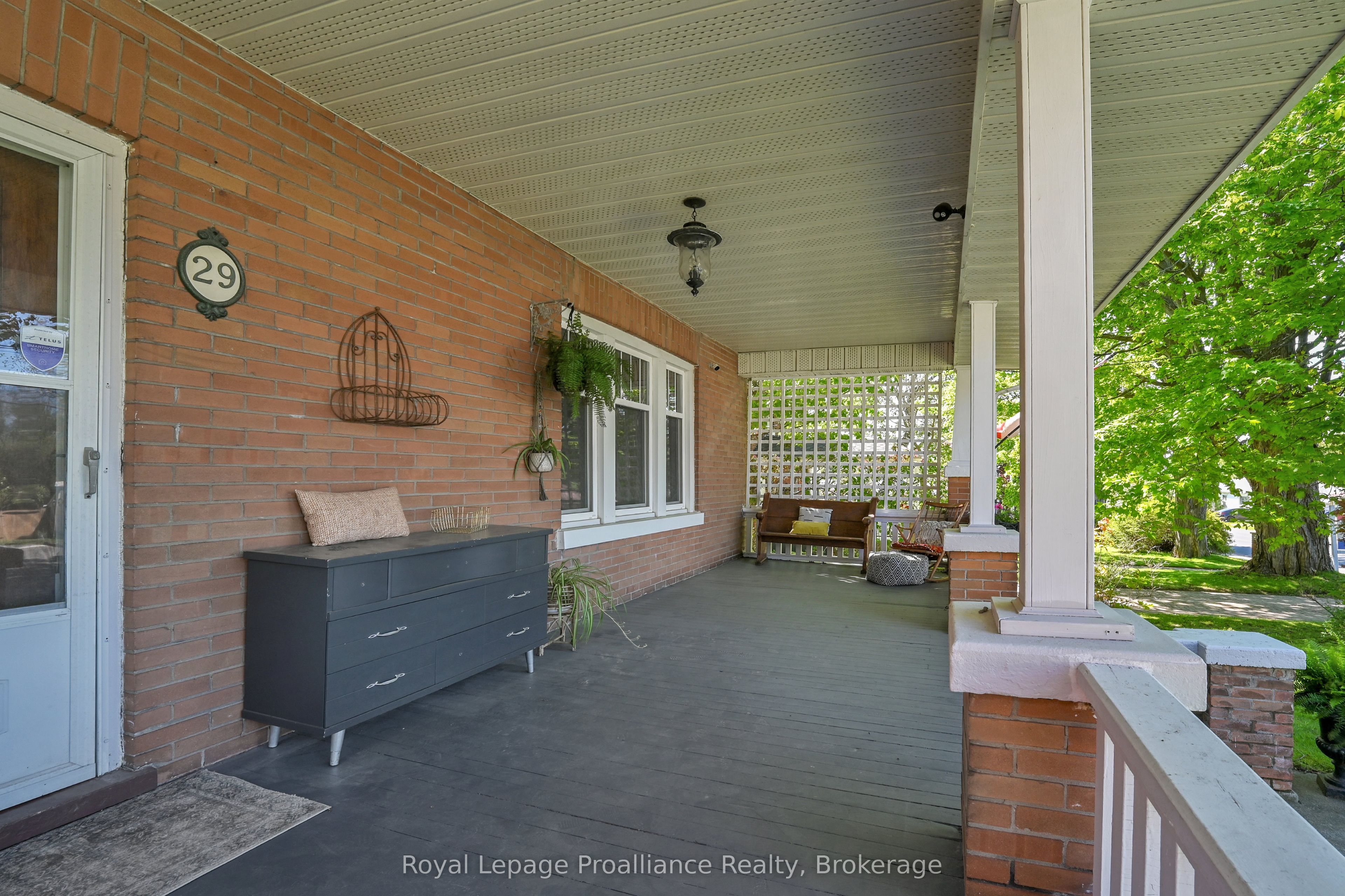 29 Division Street Property Photo 7