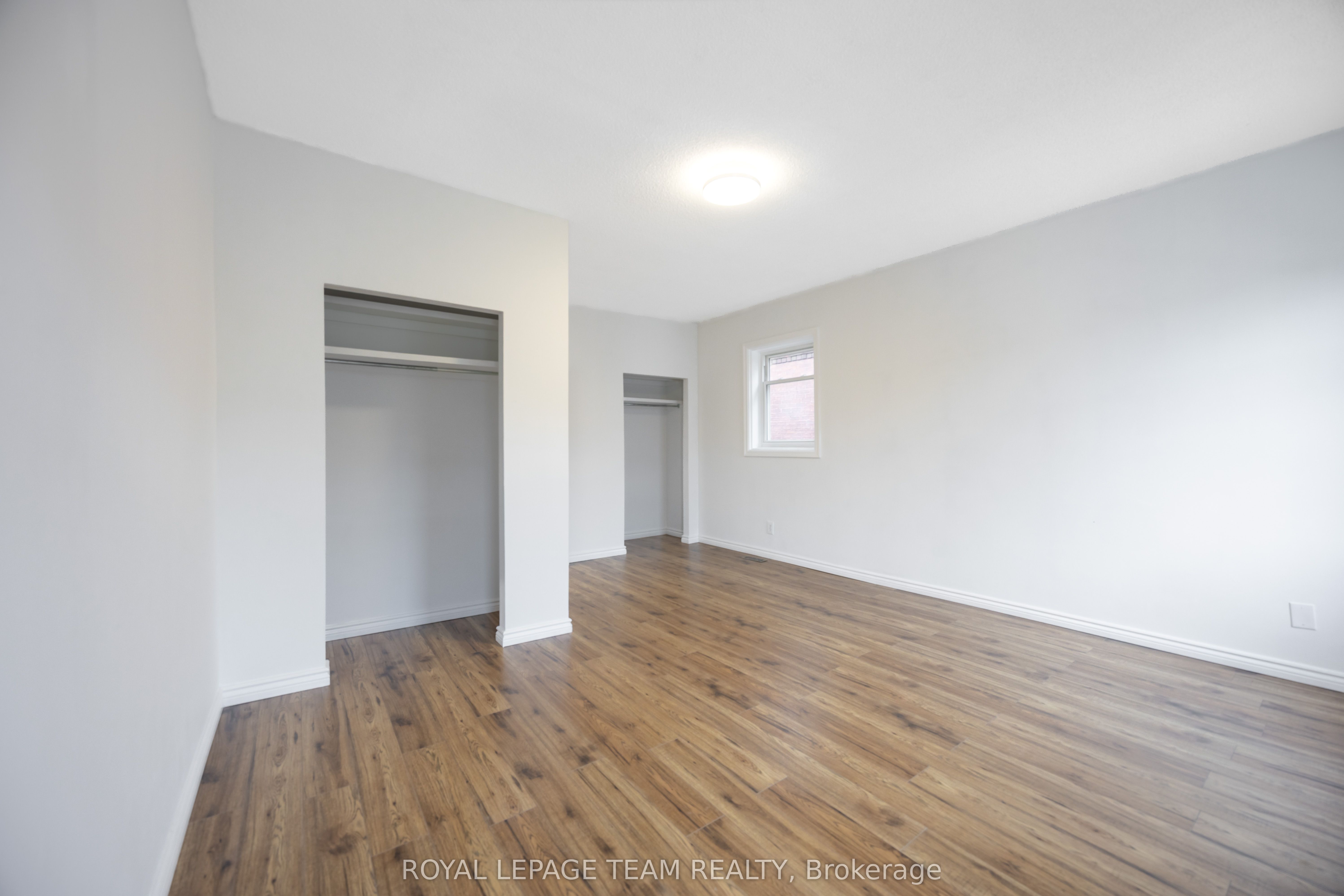 301 Somerset Street E Property Photo 29
