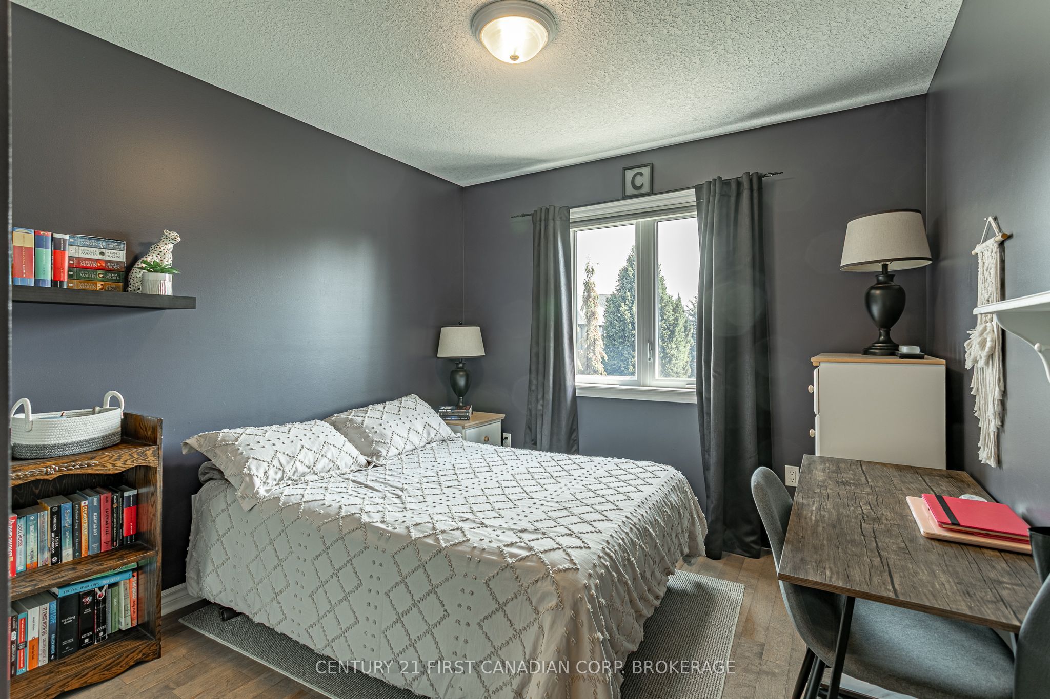 270 Boyd Boulevard Property Photo 15