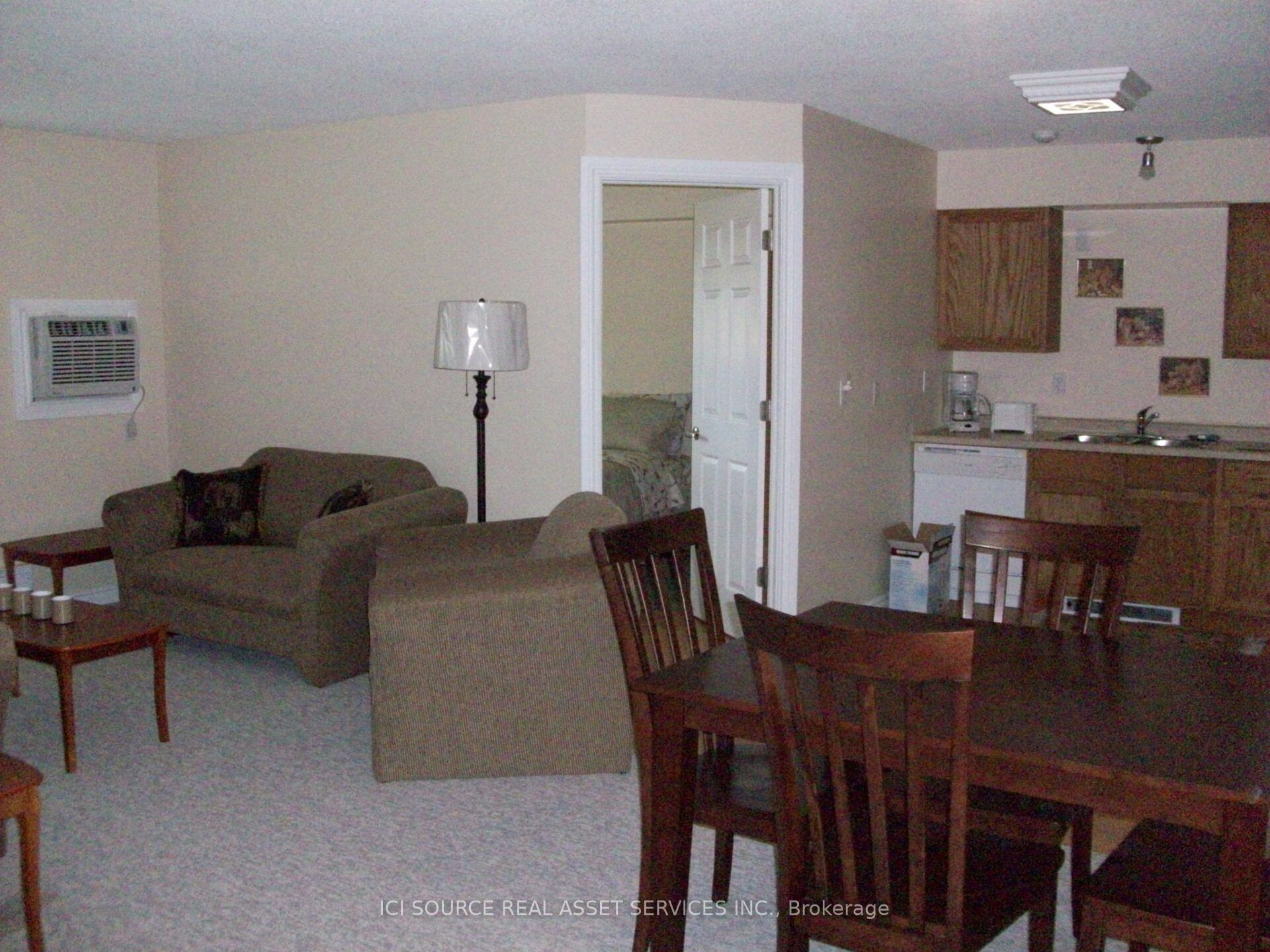 4434 Leader Lane Property Photo 4