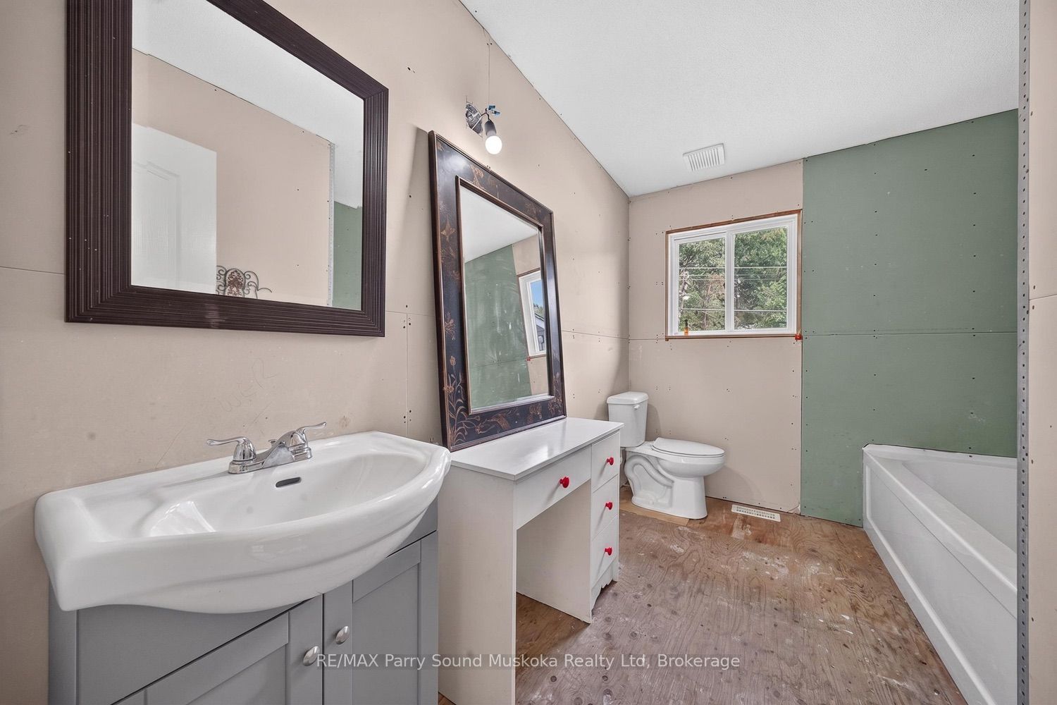 39 Fred Dubie Road Property Photo 47