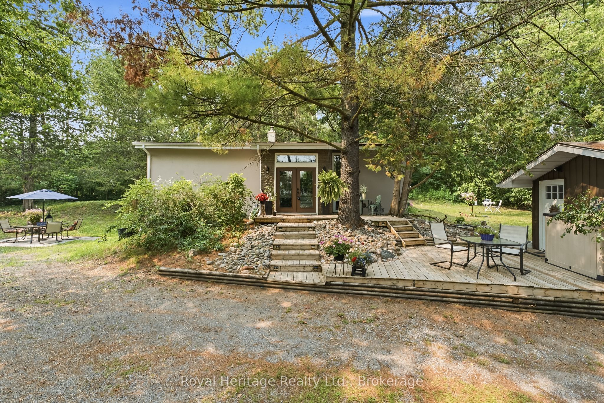 30 Stockdale Road Property Photo 1