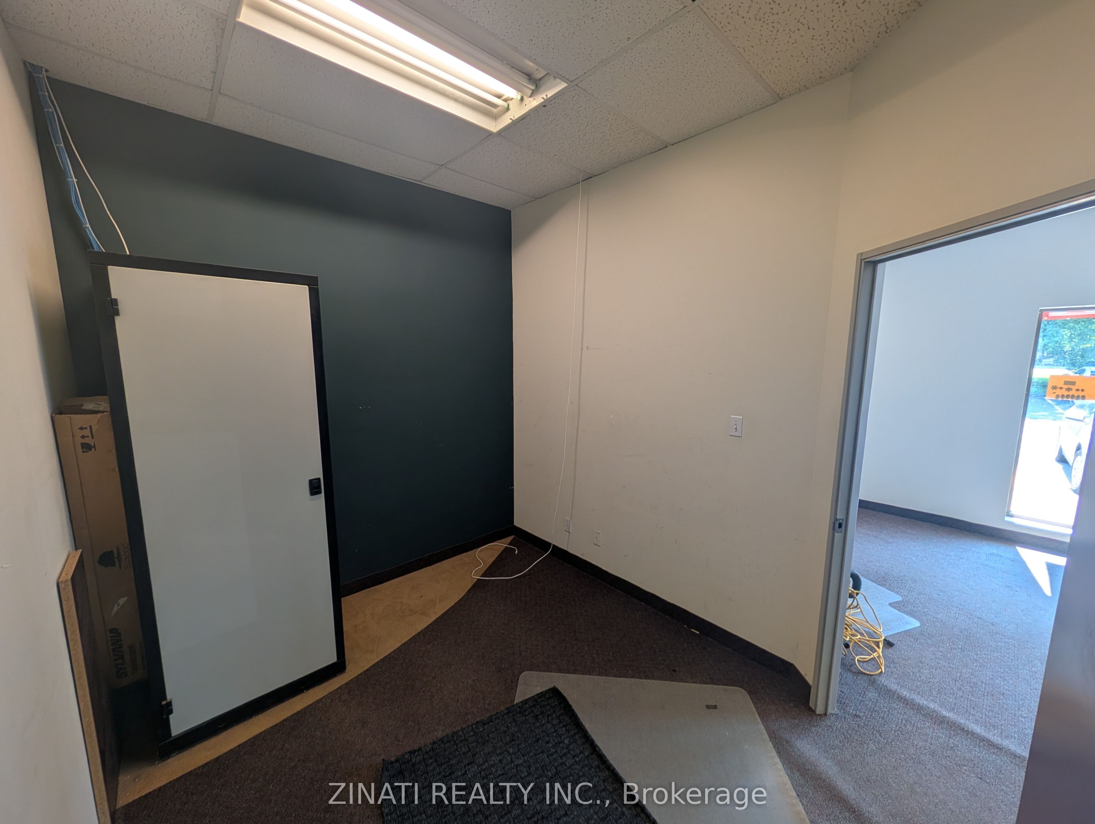 2049 Meadowbrook Road Property Photo 15