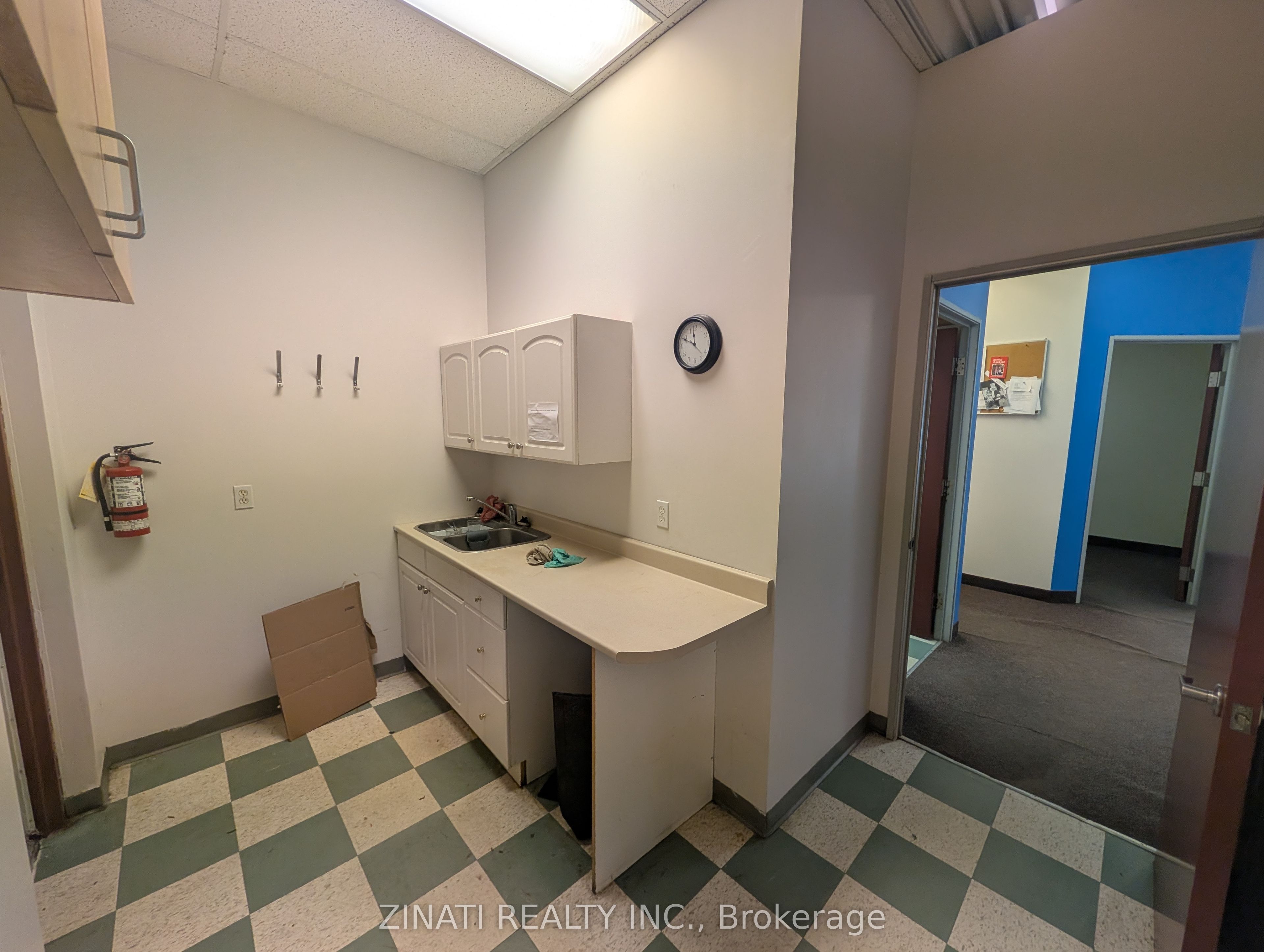 2049 Meadowbrook Road Property Photo 26