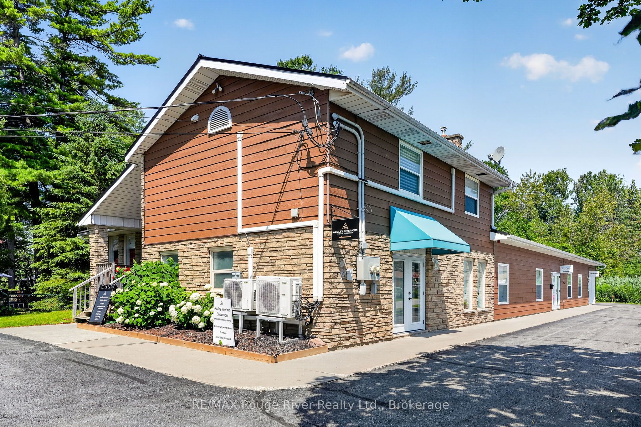 66 Elgin Street W