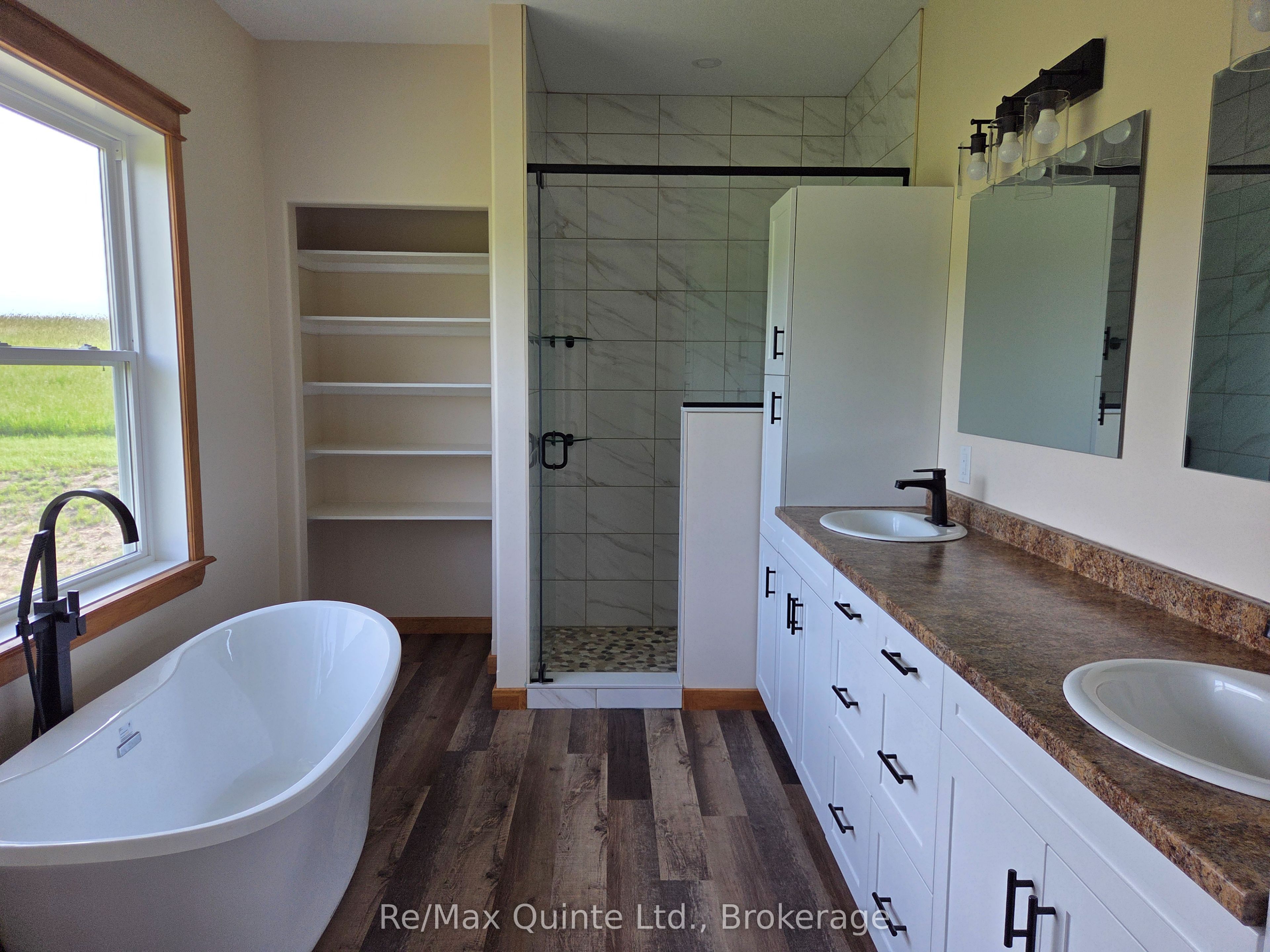 202 Windmill Road Property Photo 10