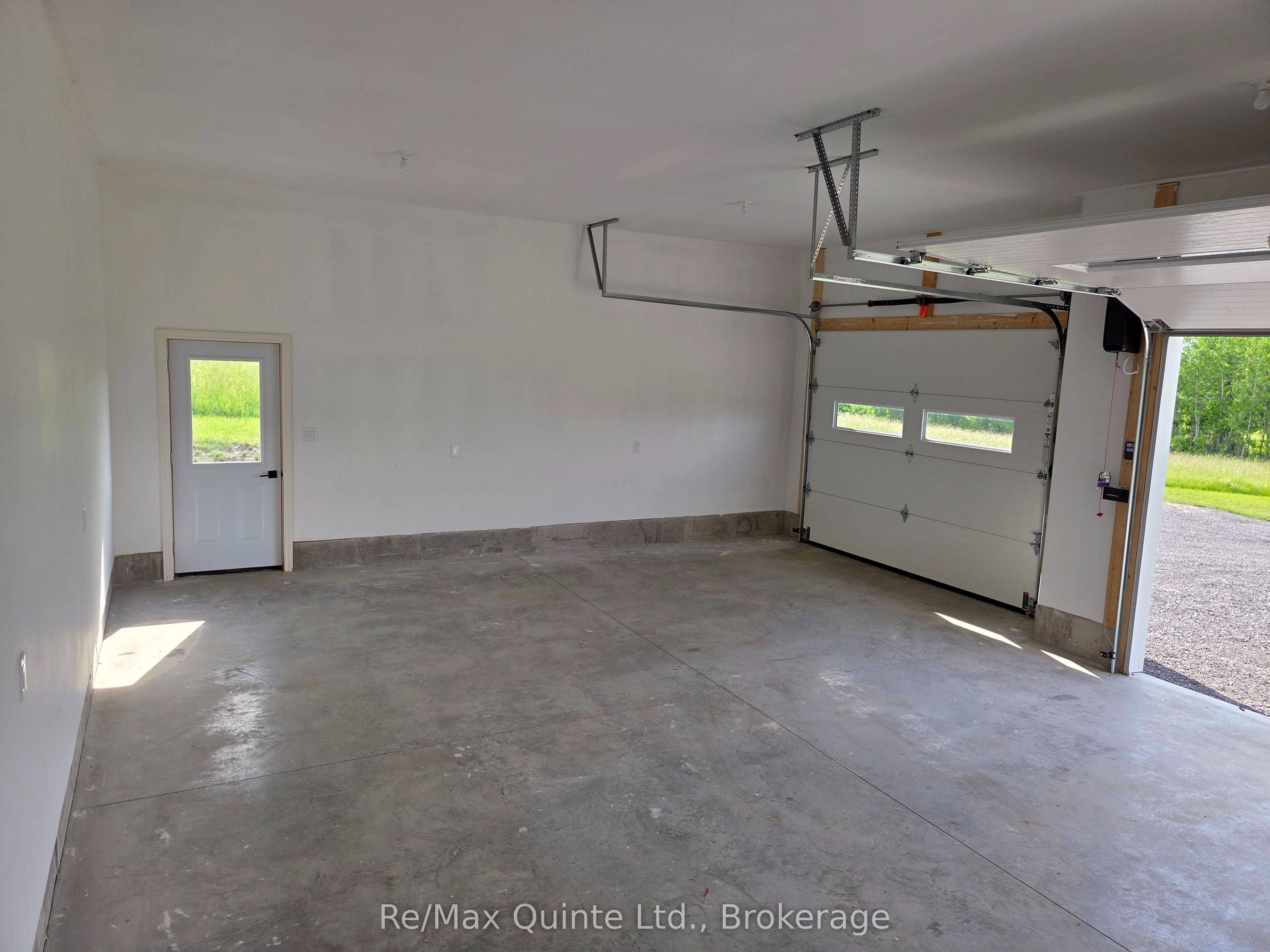 202 Windmill Road Property Photo 23