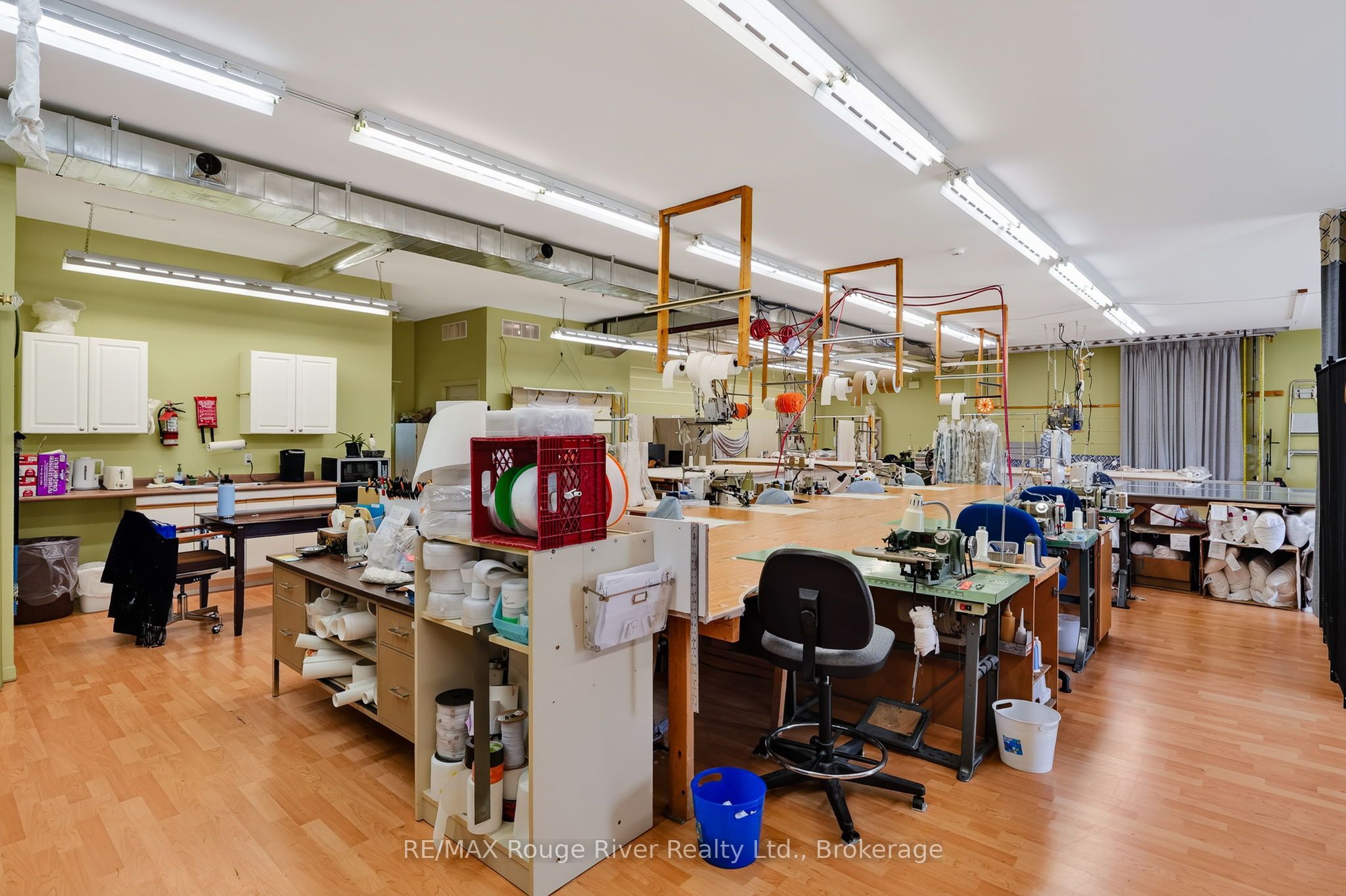 66 Elgin Street W Property Photo 4