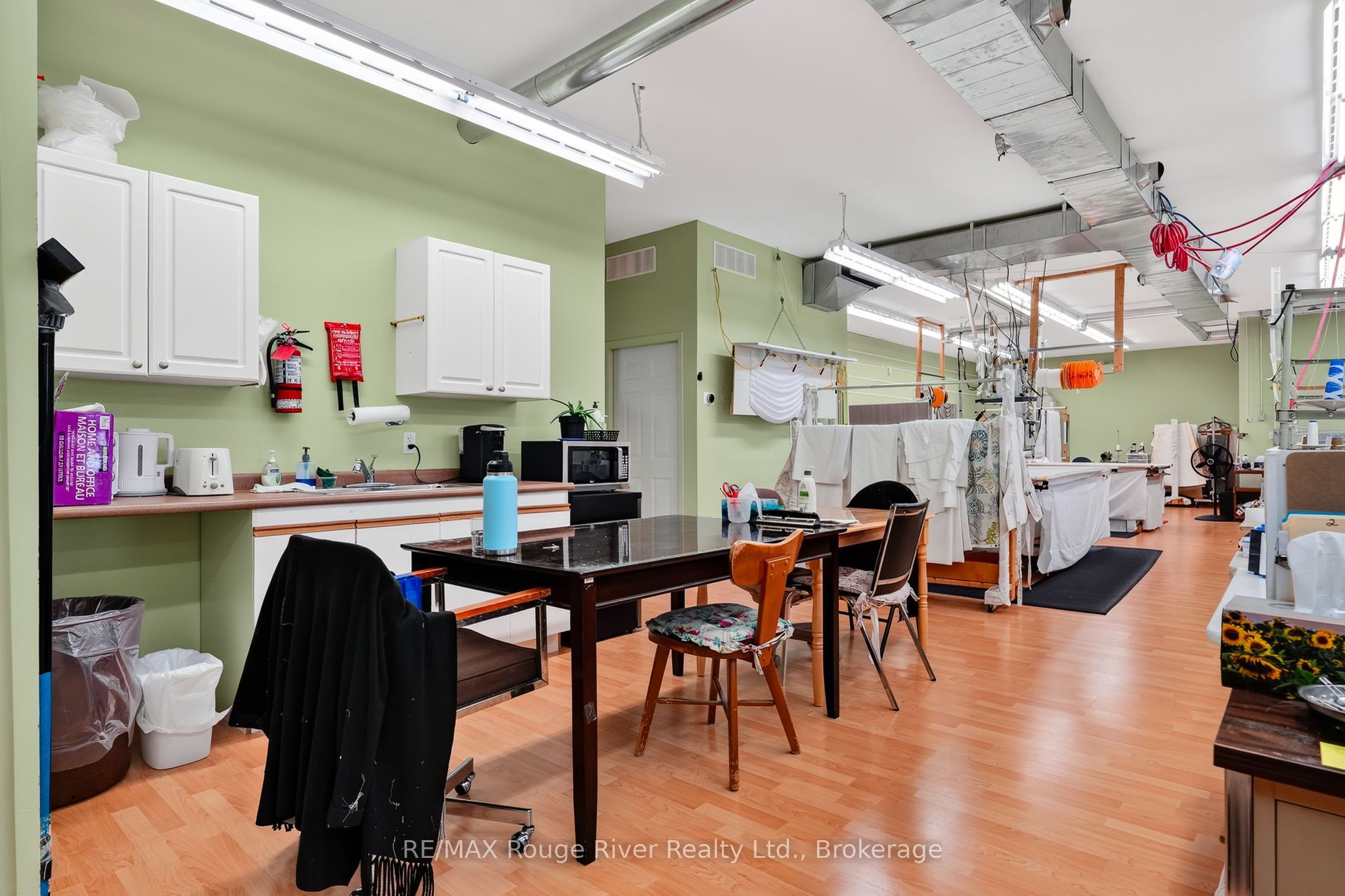66 Elgin Street W Property Photo 6