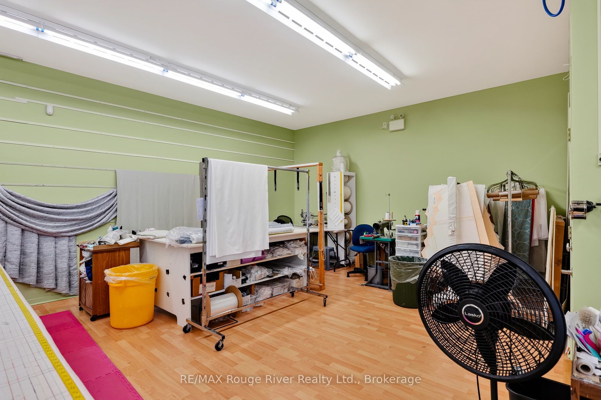 66 Elgin Street W Property Photo 16