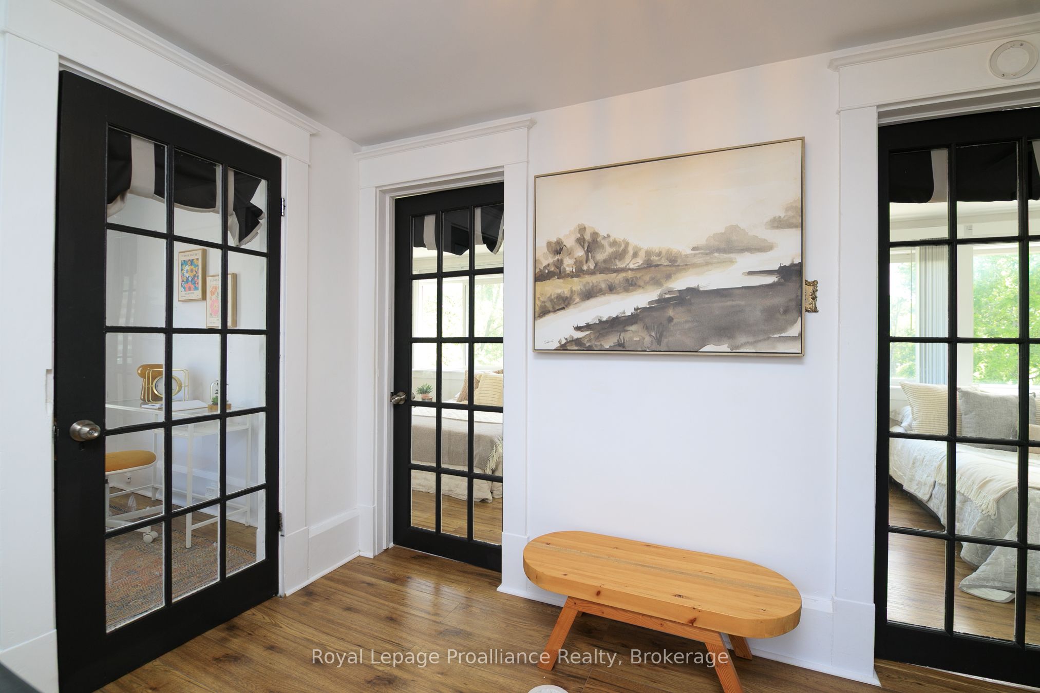 83 Moira Street E Property Photo 13