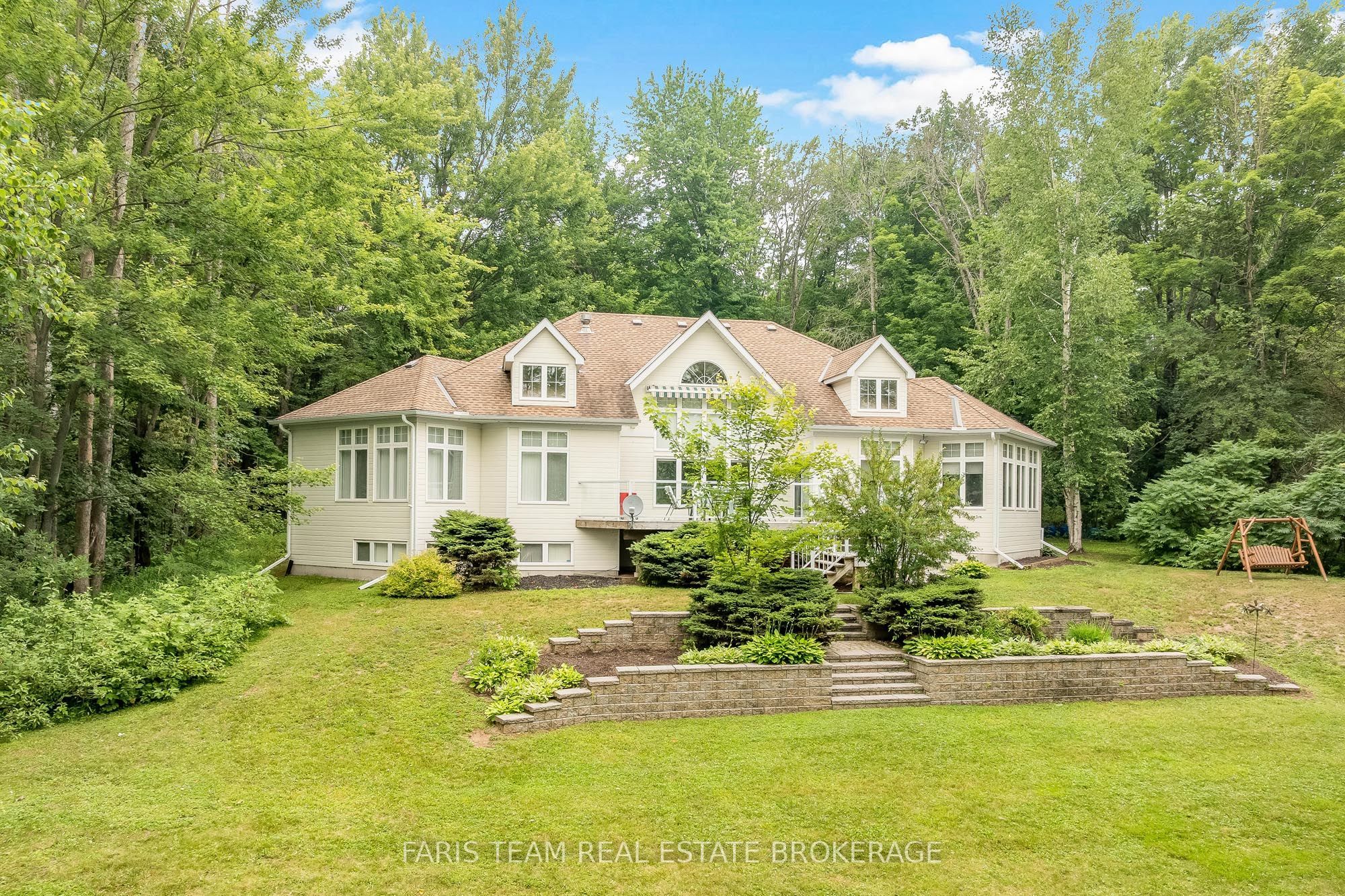 1037 Rockcastle Road Property Photo 1