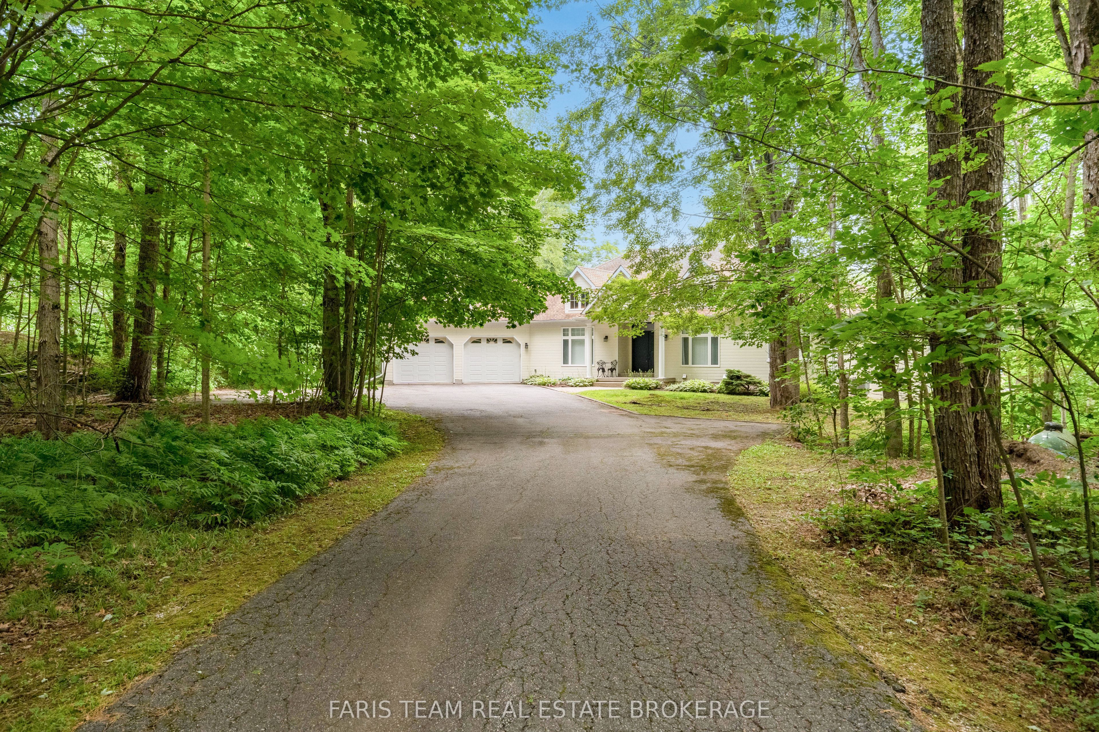 1037 Rockcastle Road Property Photo 4