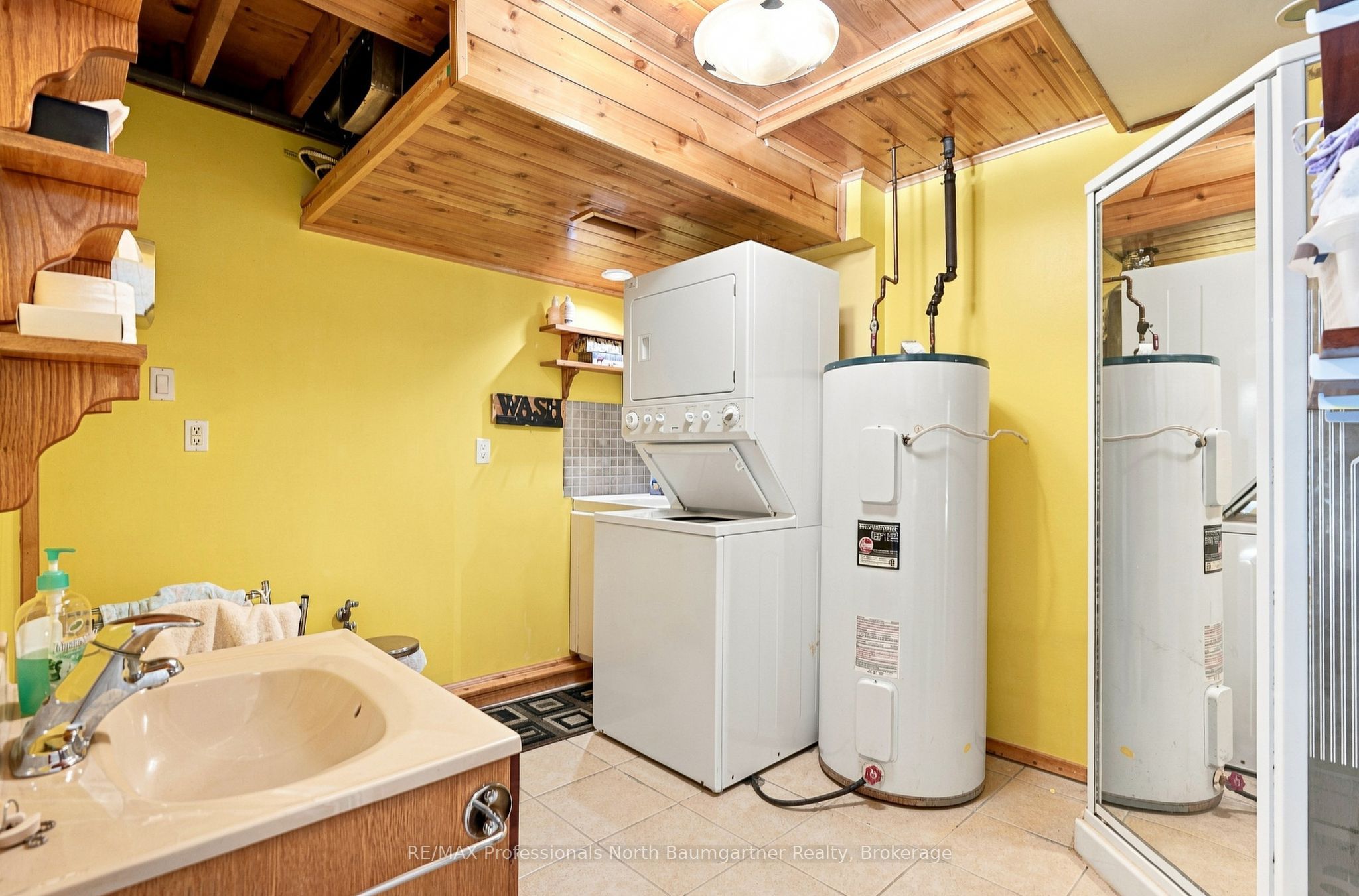 1125 Providence Drive Property Photo 17
