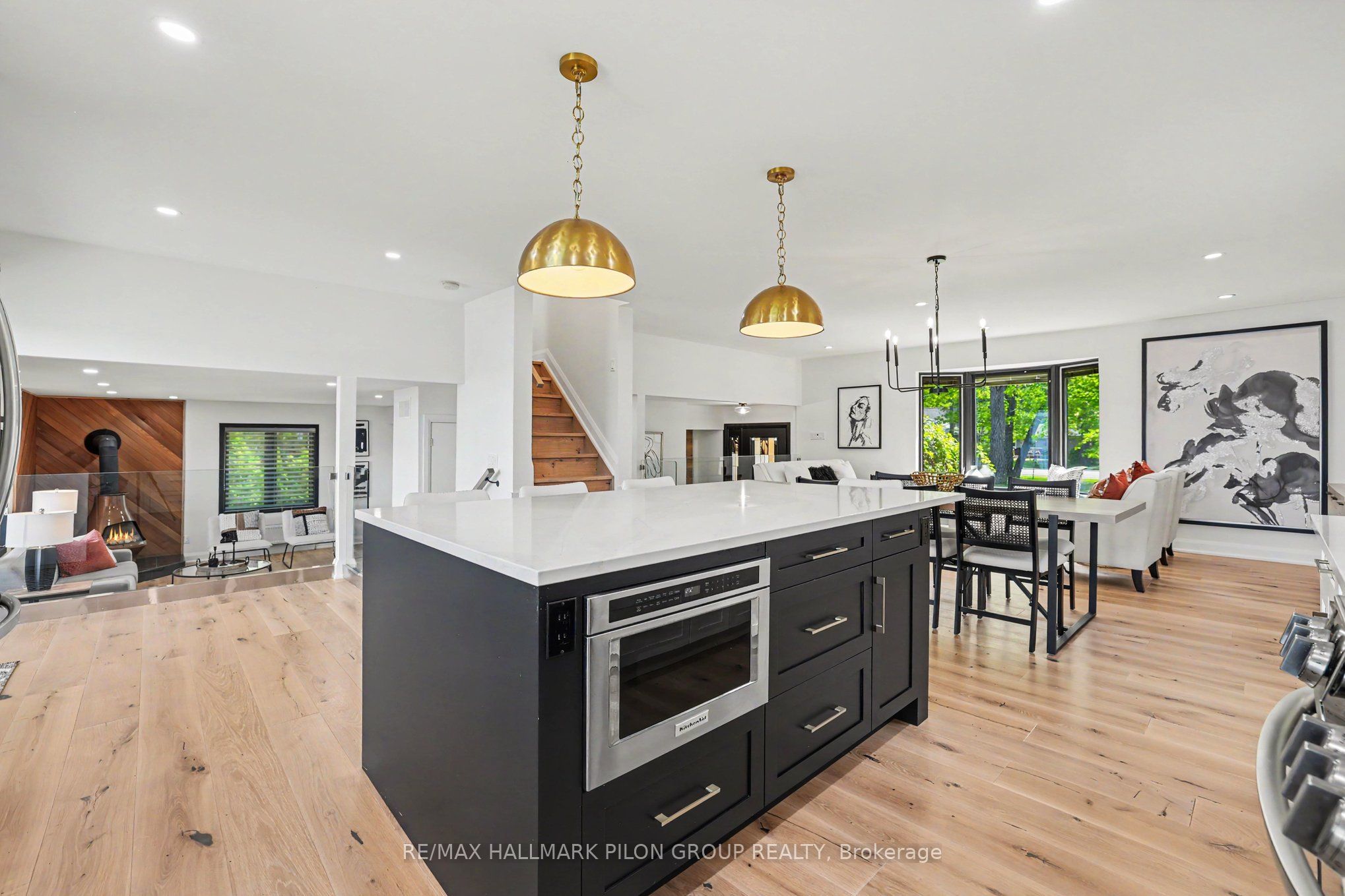 584 Bayview Drive Property Photo 14
