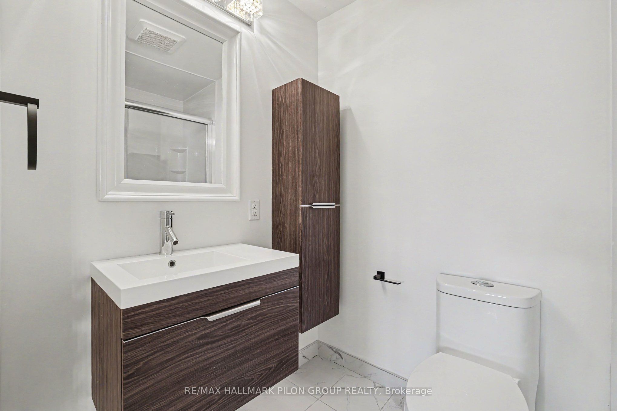 584 Bayview Drive Property Photo 24