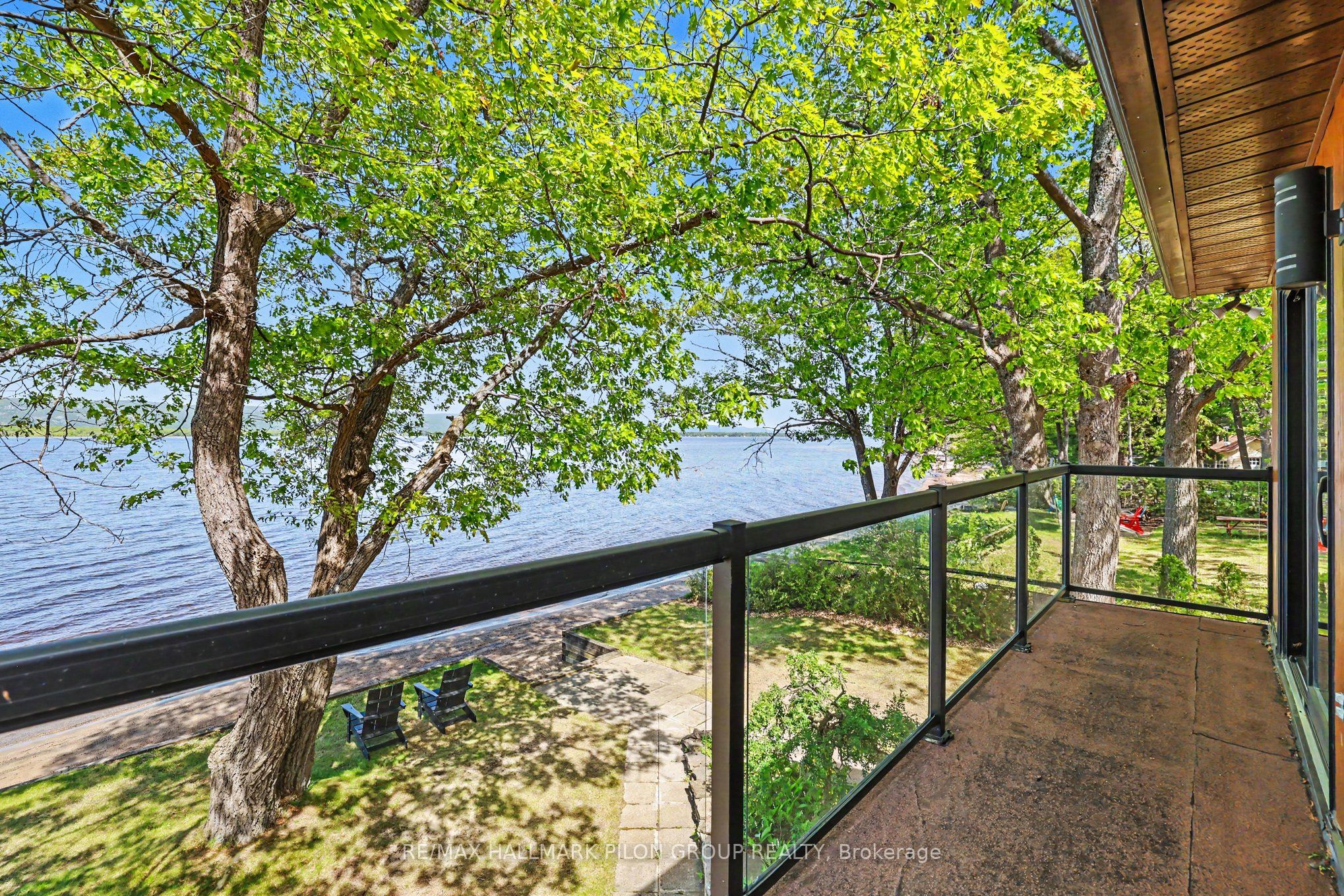 584 Bayview Drive Property Photo 26