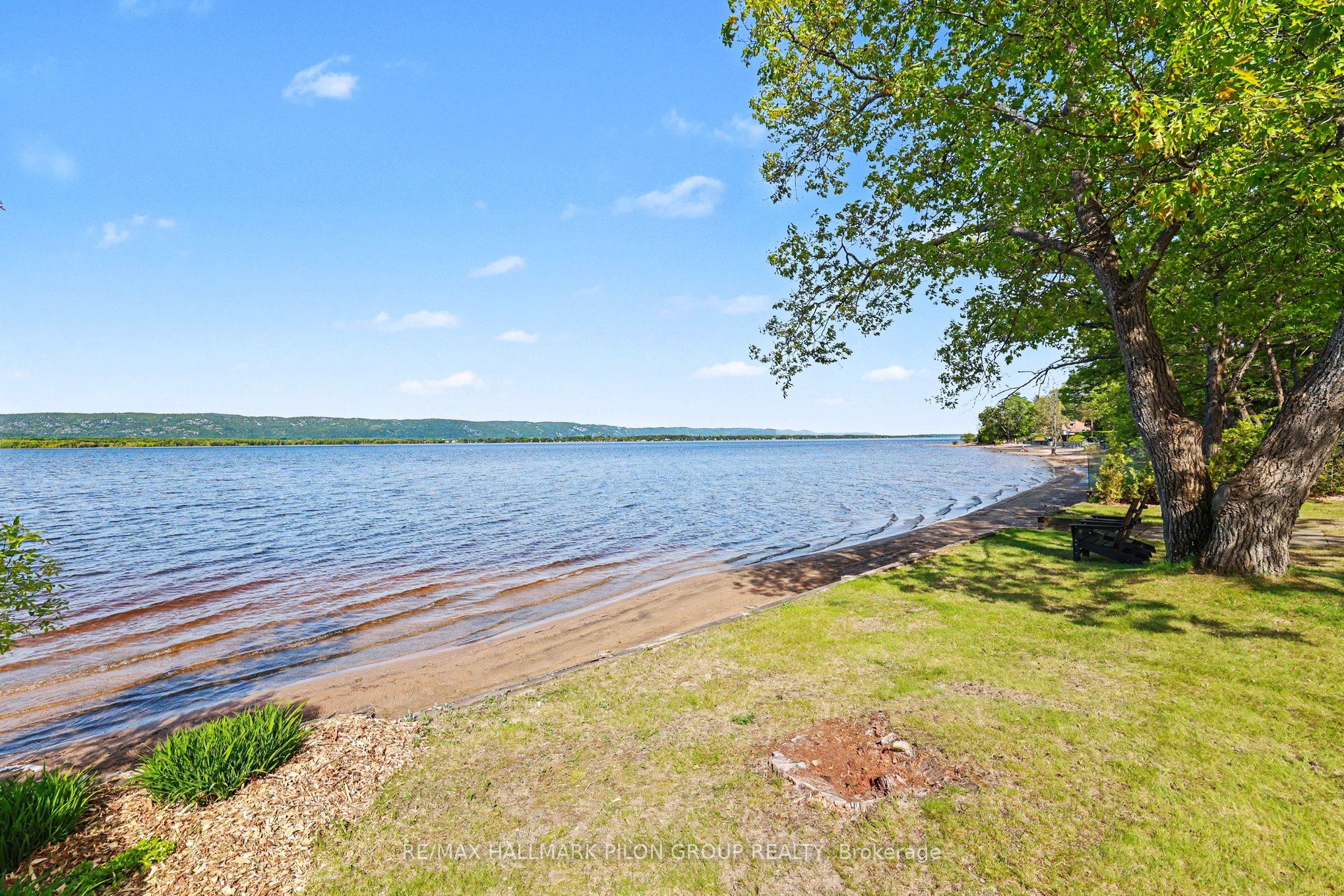 584 Bayview Drive Property Photo 31