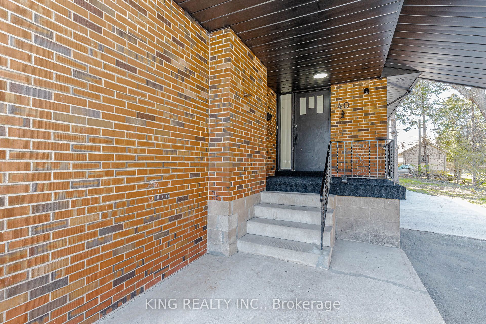 40 Granton Street Property Photo 3