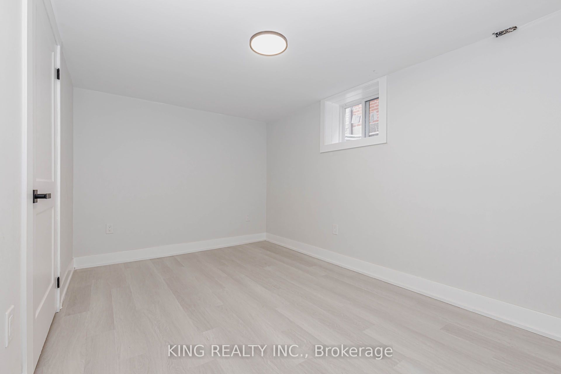 40 Granton Street Property Photo 31