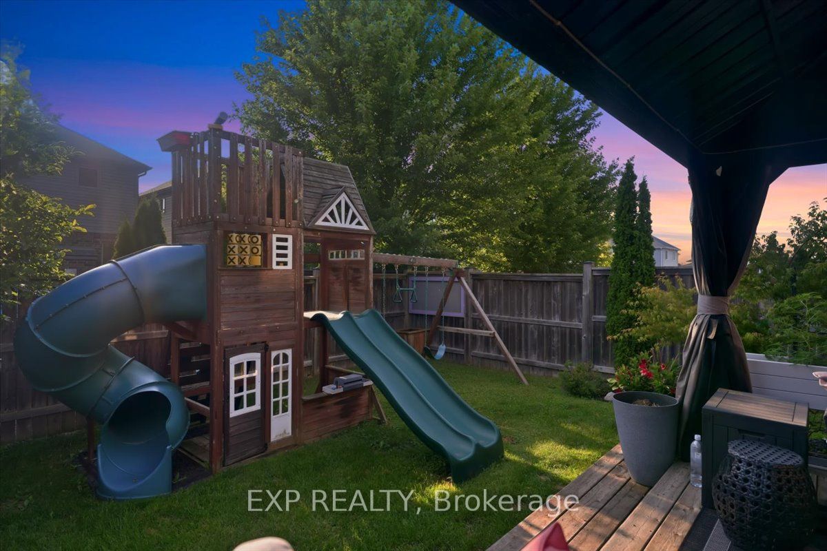 6063 Fausta Boulevard Property Photo 33