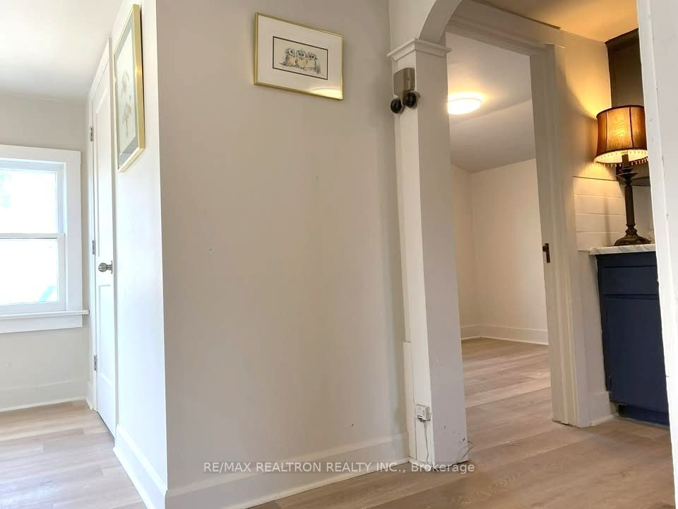 192 Lincoln Road W Property Photo 6