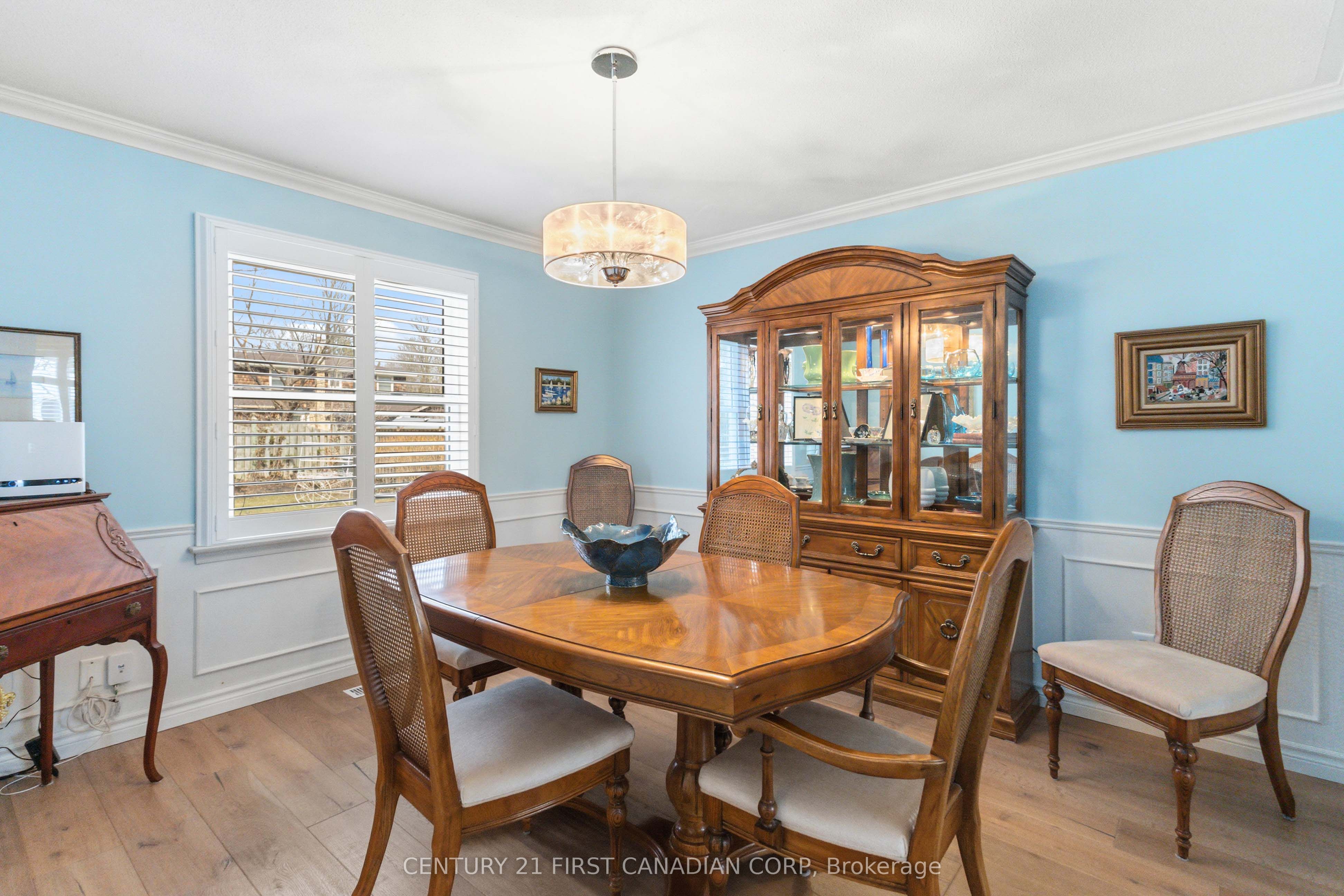 1080 Viscount Road Property Photo 12