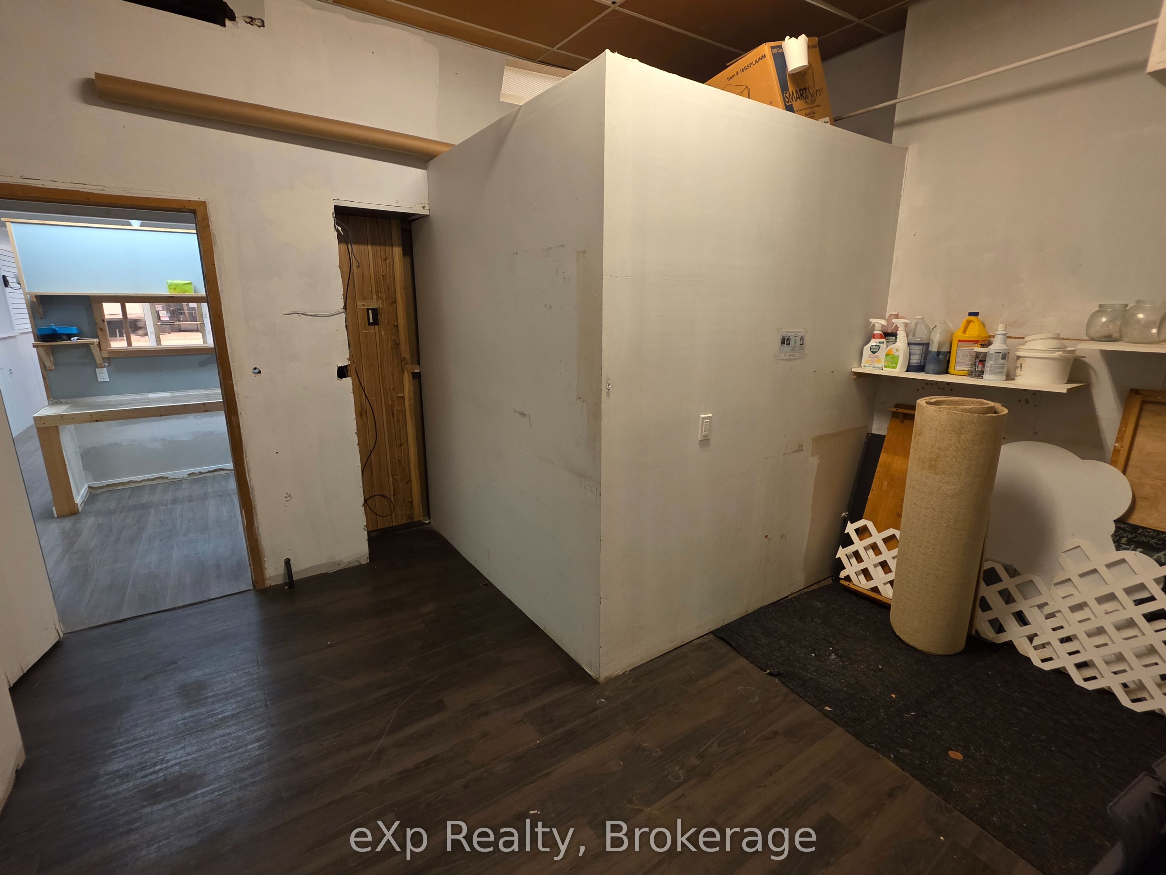 62 1st Avenue S Property Photo 8