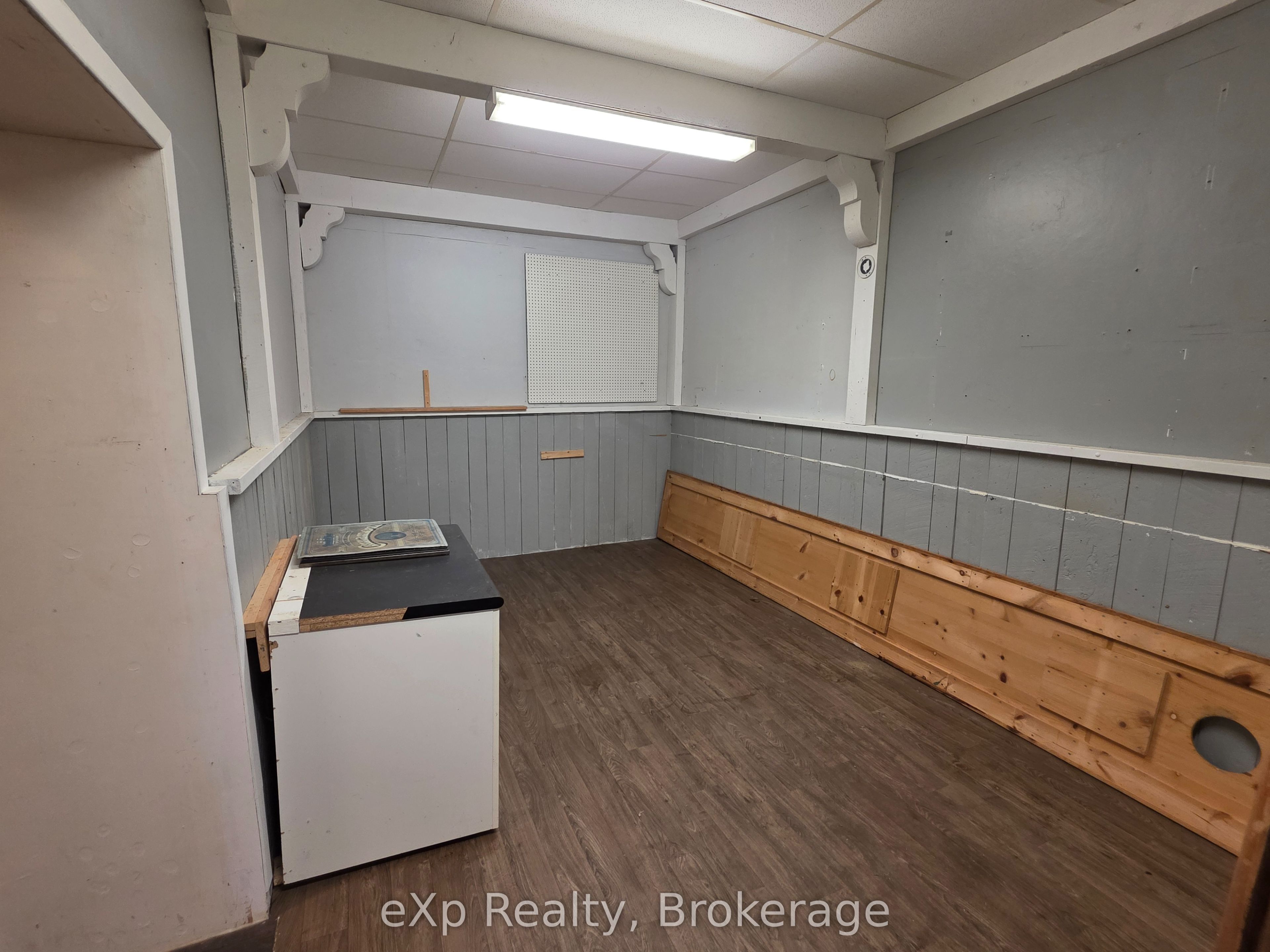 62 1st Avenue S Property Photo 9