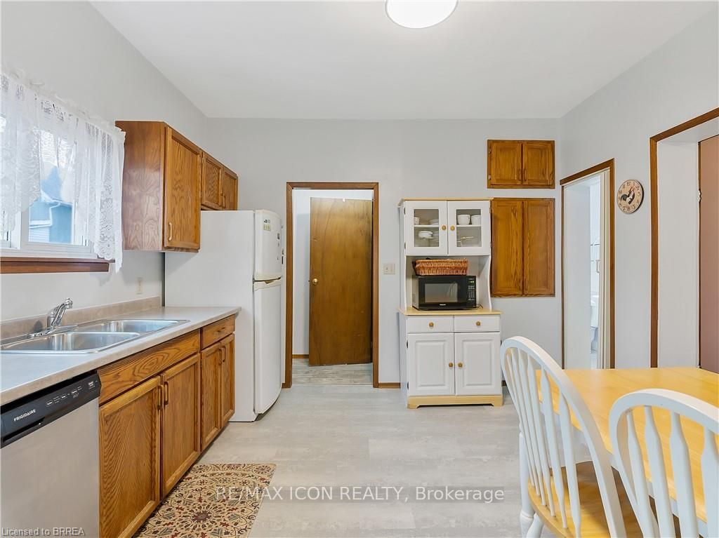 49 Mintern Avenue Property Photo 3