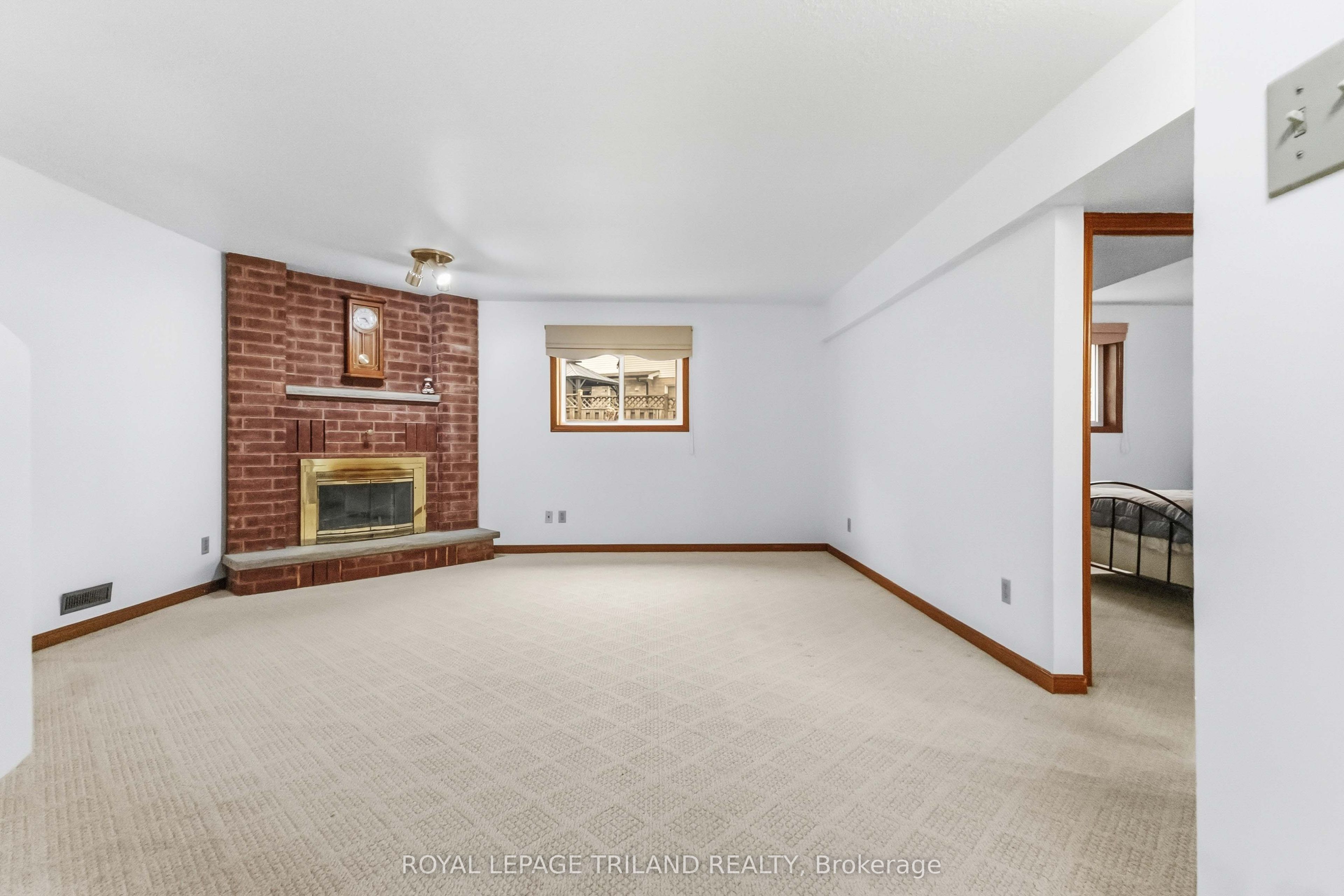 954 Chippewa Drive Property Photo 23