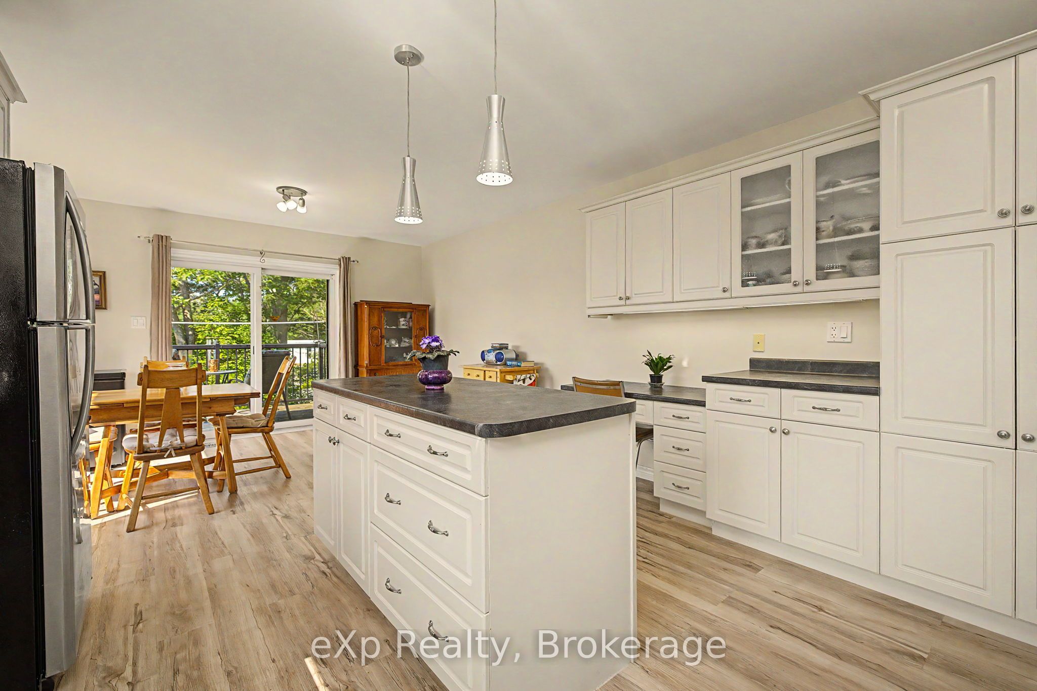 2 Mann Avenue N Property Photo 12