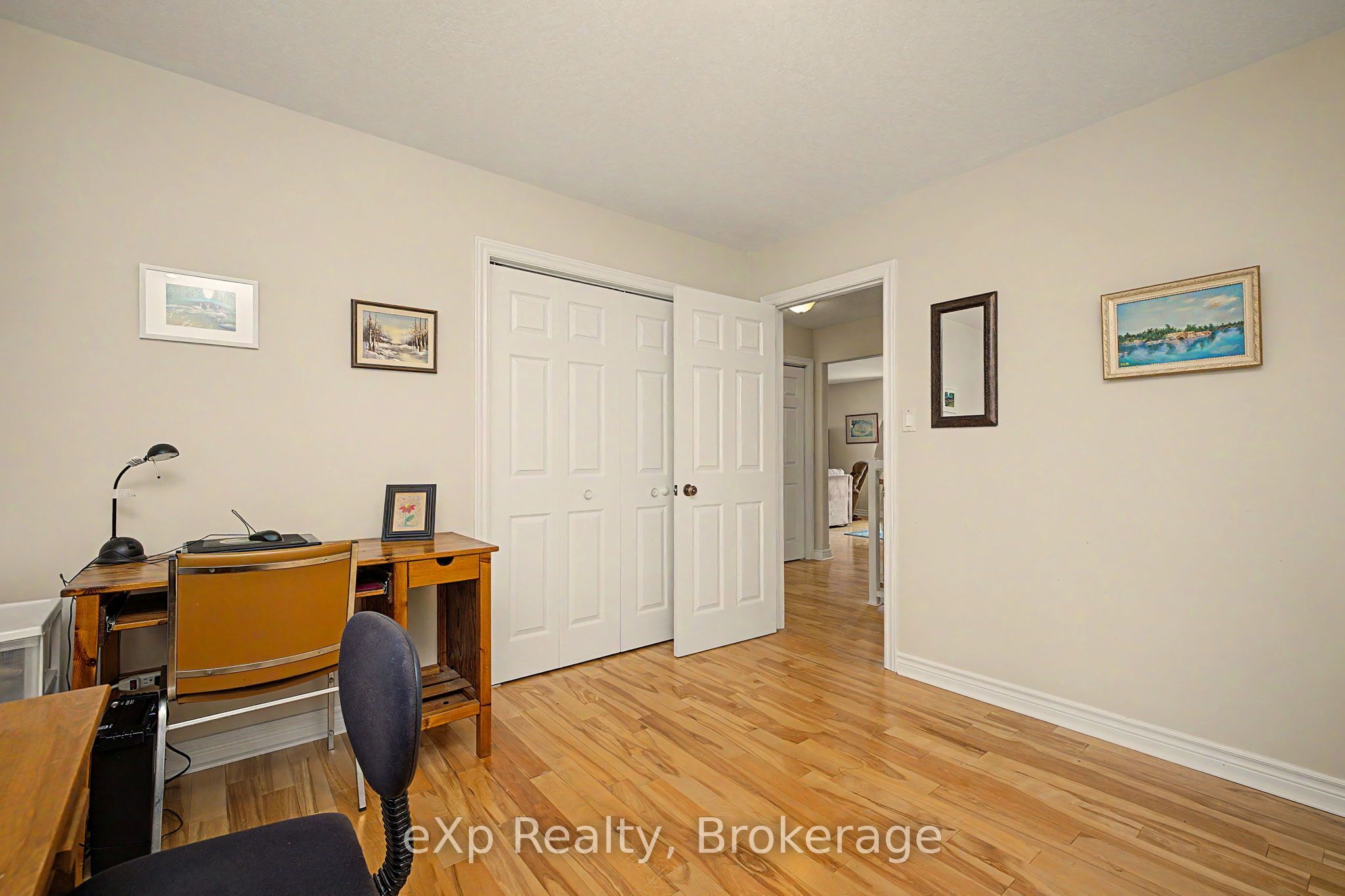 2 Mann Avenue N Property Photo 14