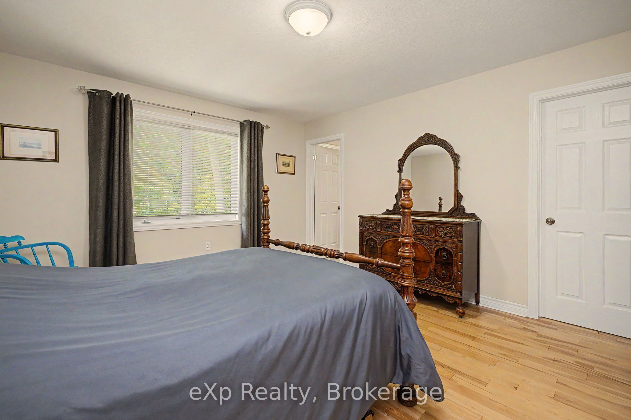 2 Mann Avenue N Property Photo 19