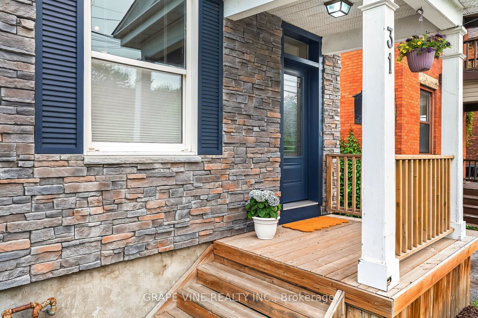 31 Westmount Avenue Property Photo 3