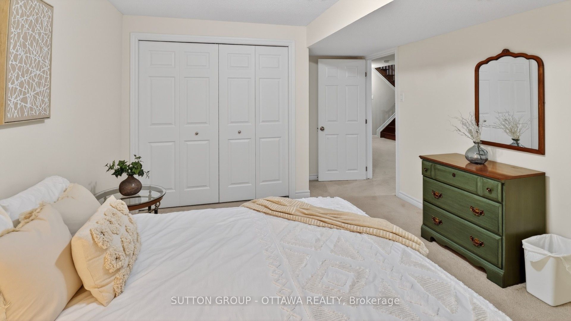104 Passageway Private Property Photo 38