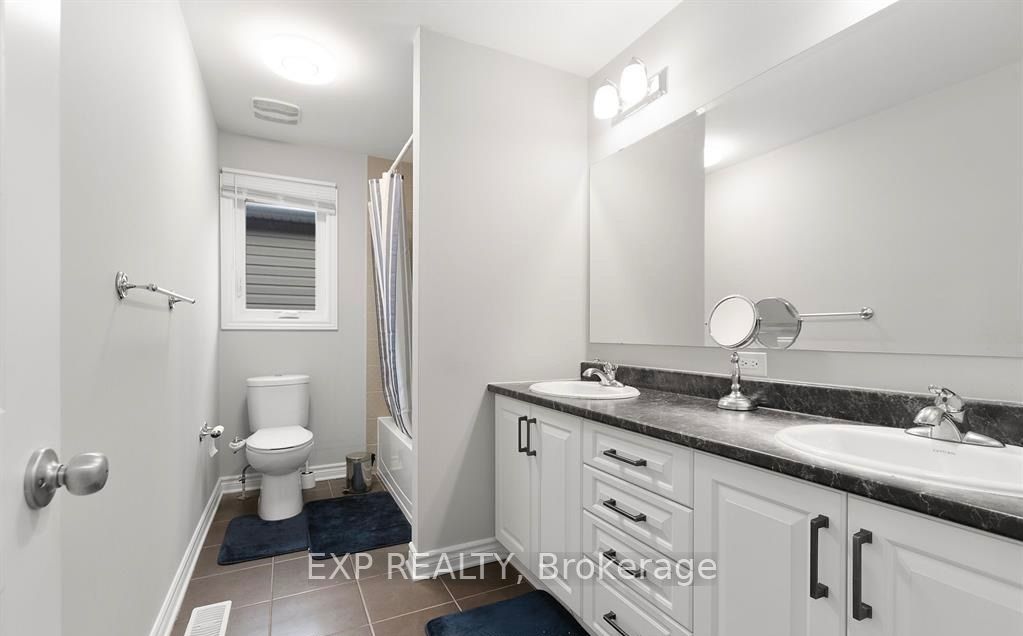 12 Knockaderry Crescent Property Photo 24