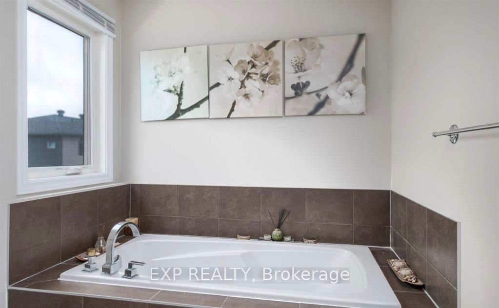 12 Knockaderry Crescent Property Photo 27