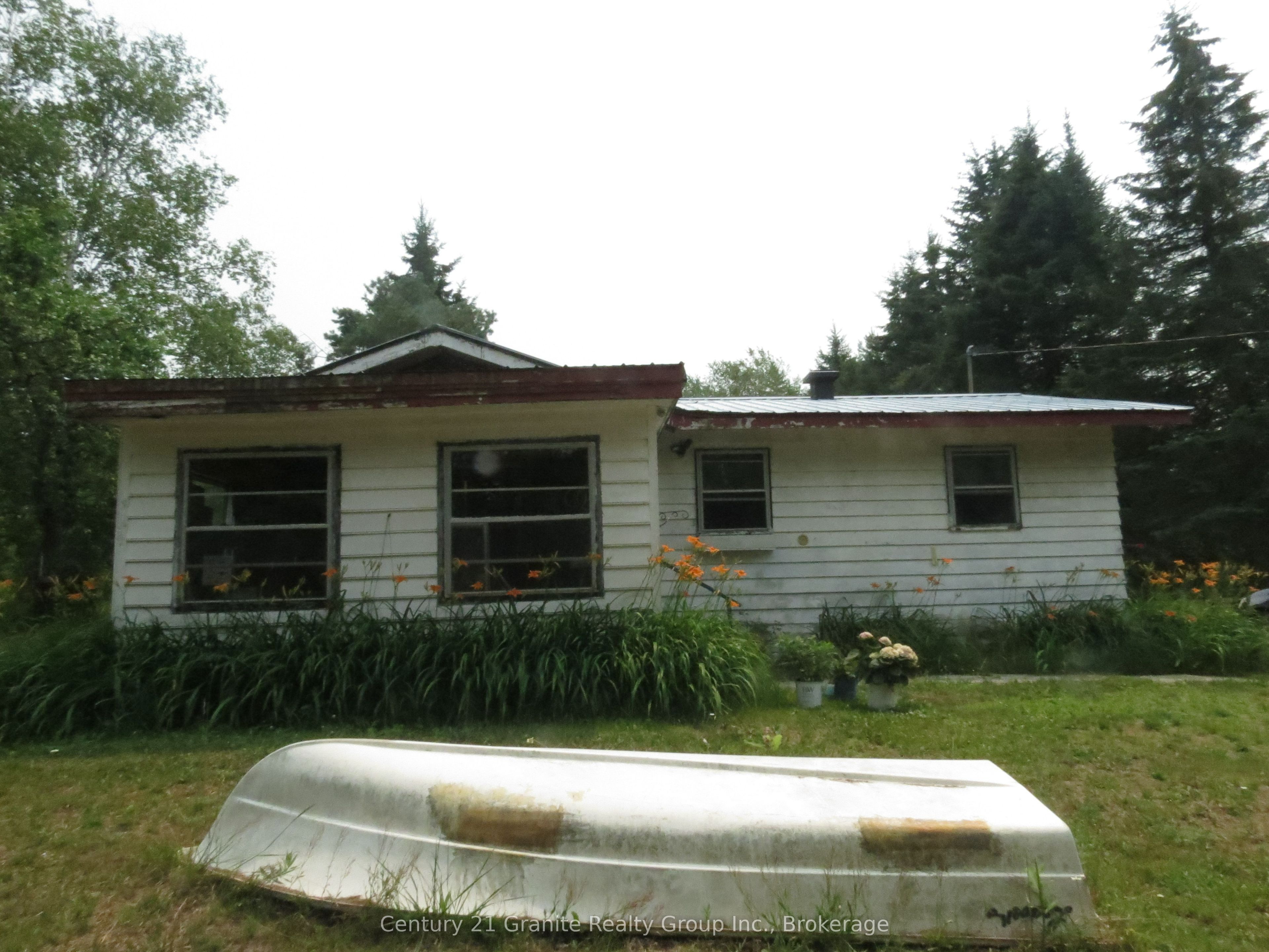 1060 Buttercup Drive Property Photo 8