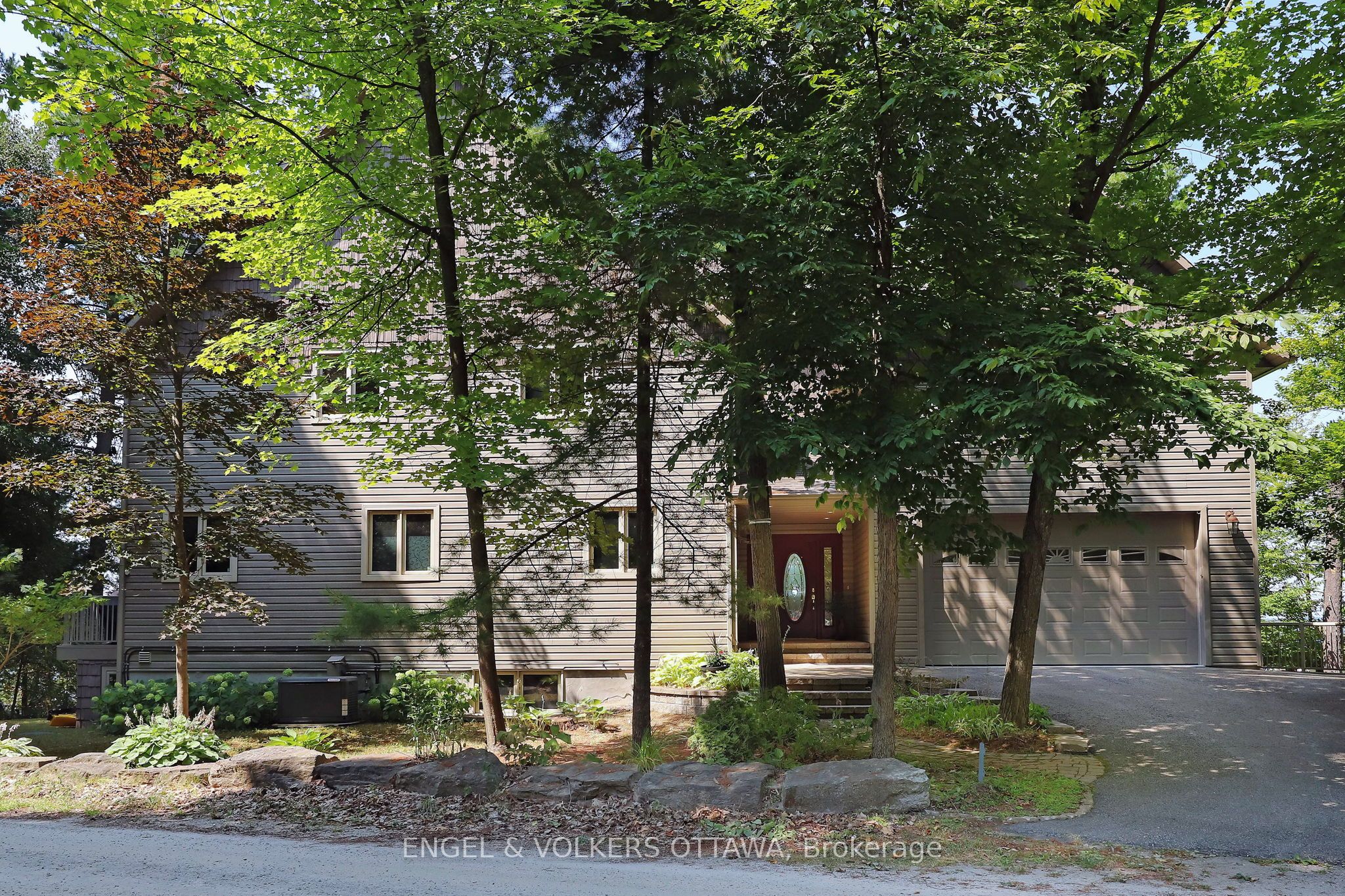 146 Beck Shore Road Property Photo 1