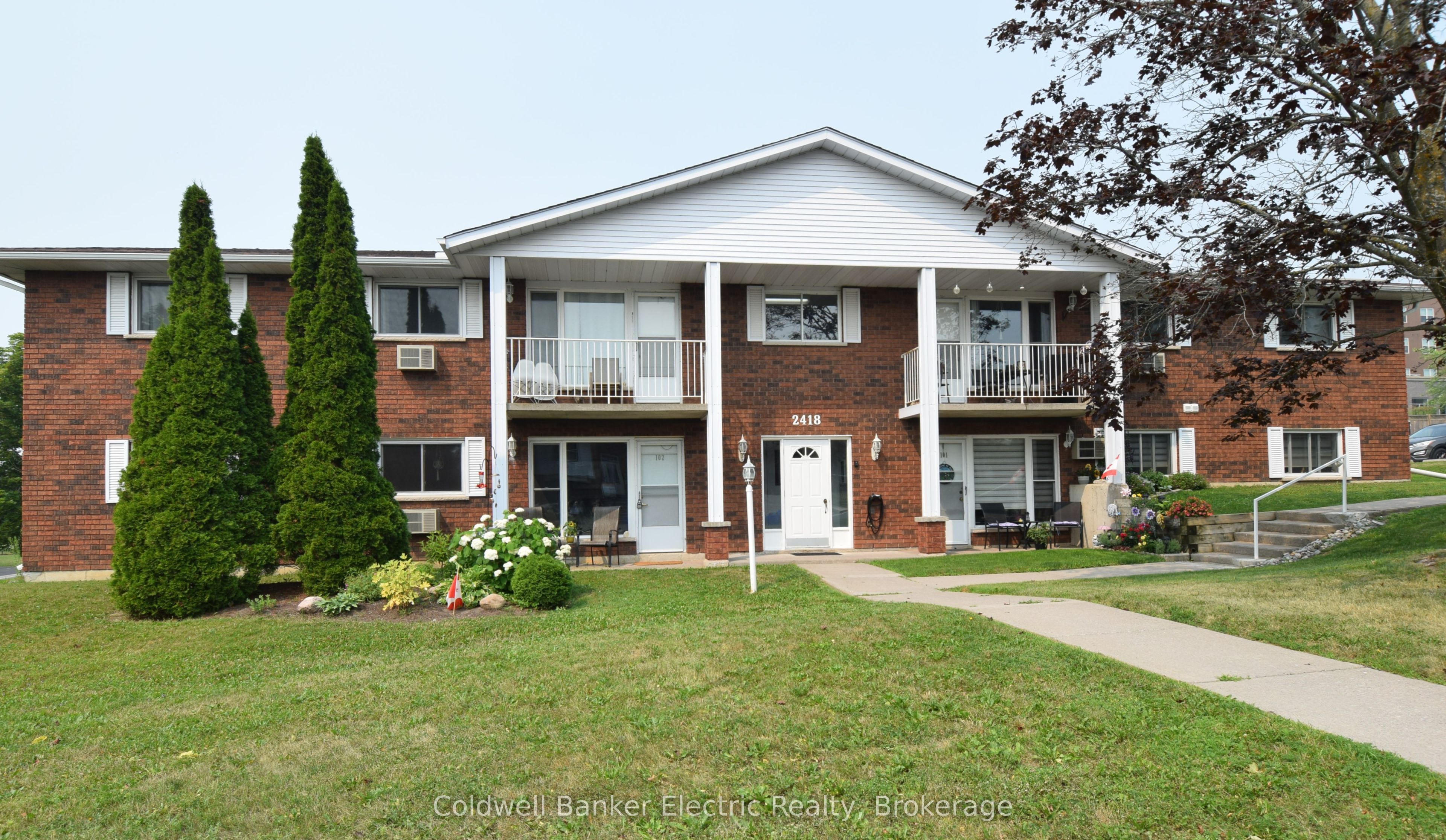 2418 Mountland Drive 104