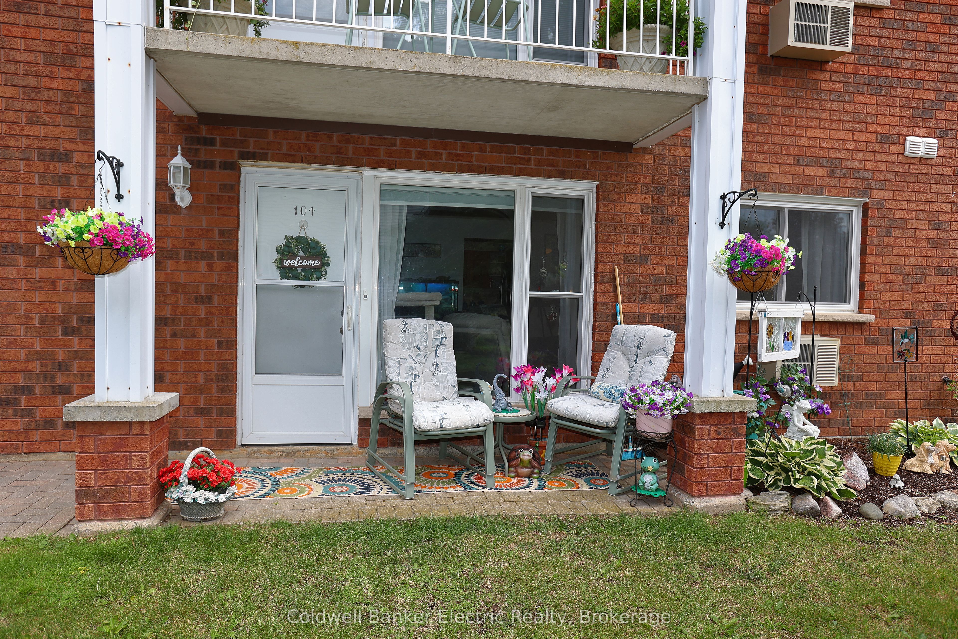 2418 Mountland Drive 104 Property Photo 24