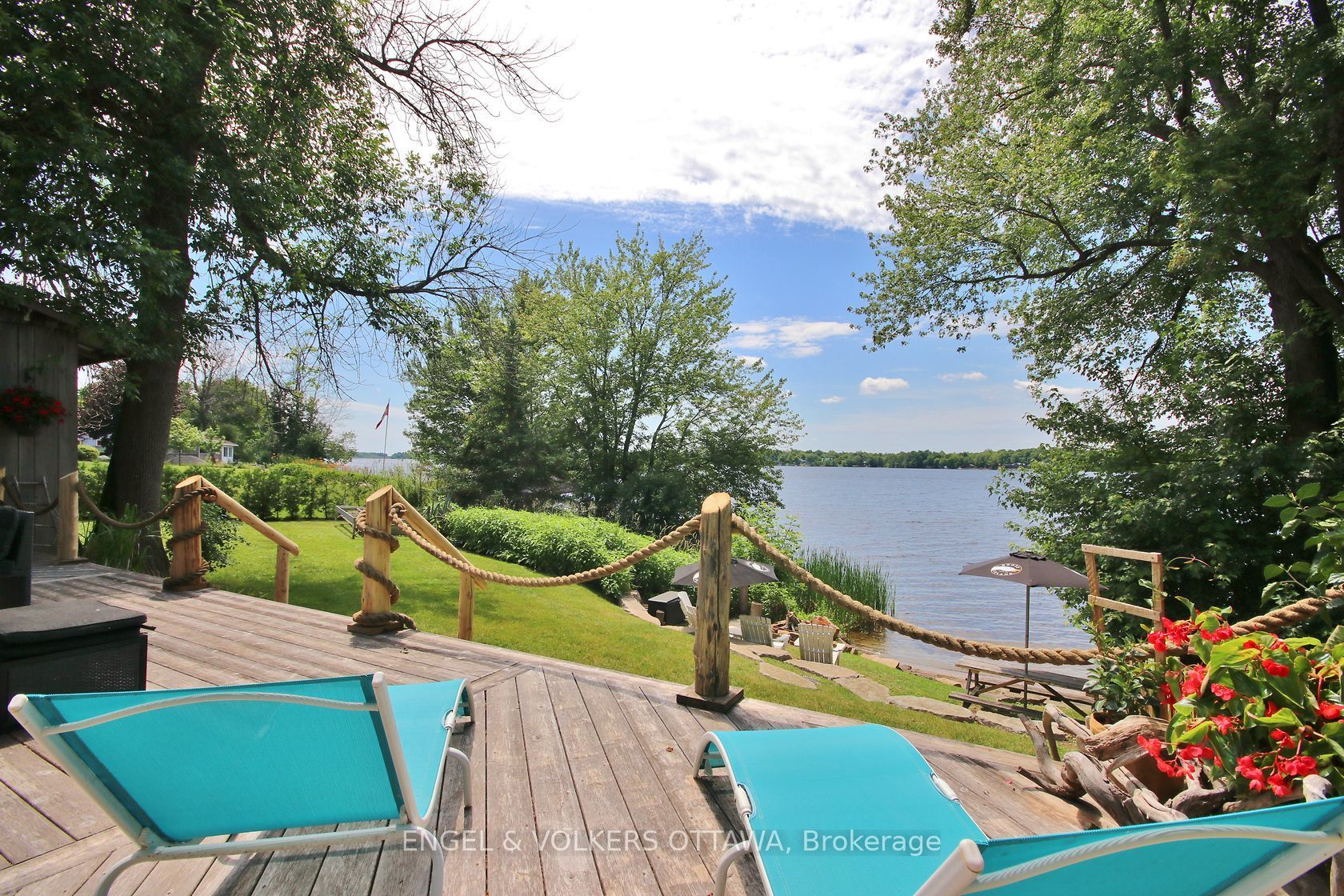 2964 9th Line Property Photo 14