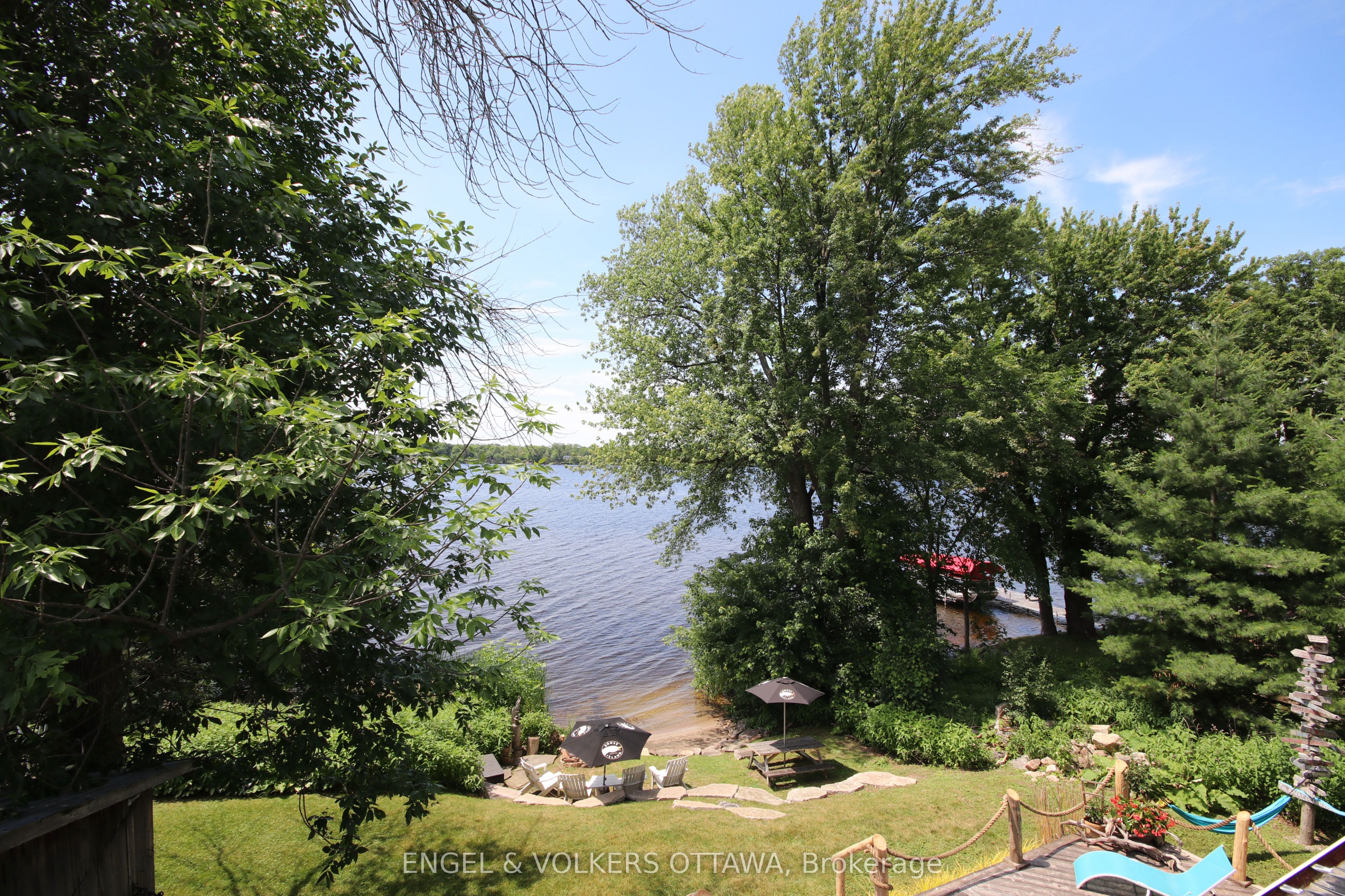 2964 9th Line Property Photo 38