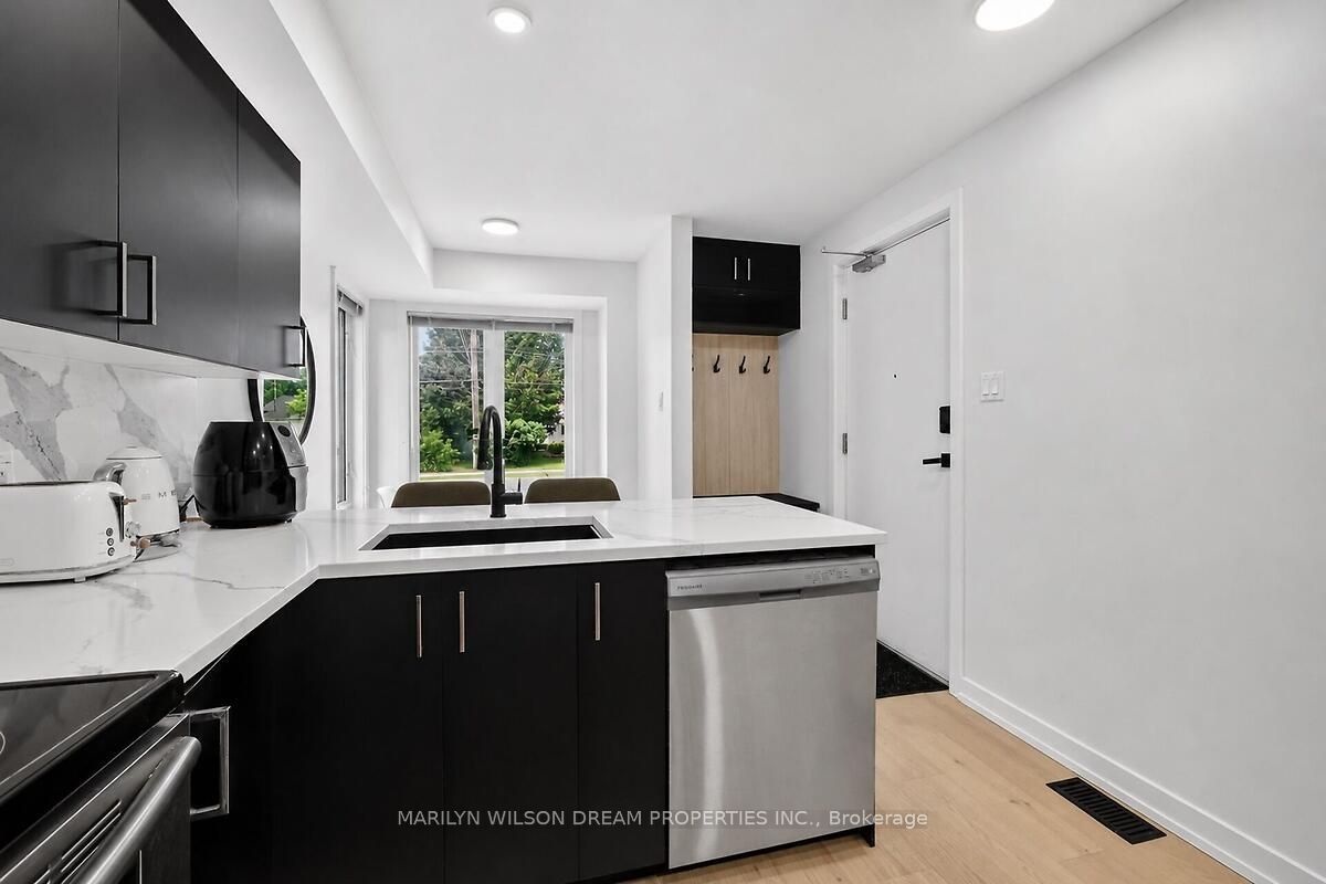 4522 Innes Road D Property Photo 14