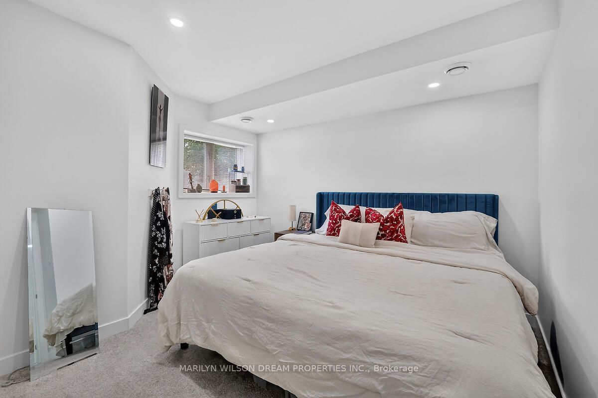 4522 Innes Road D Property Photo 21